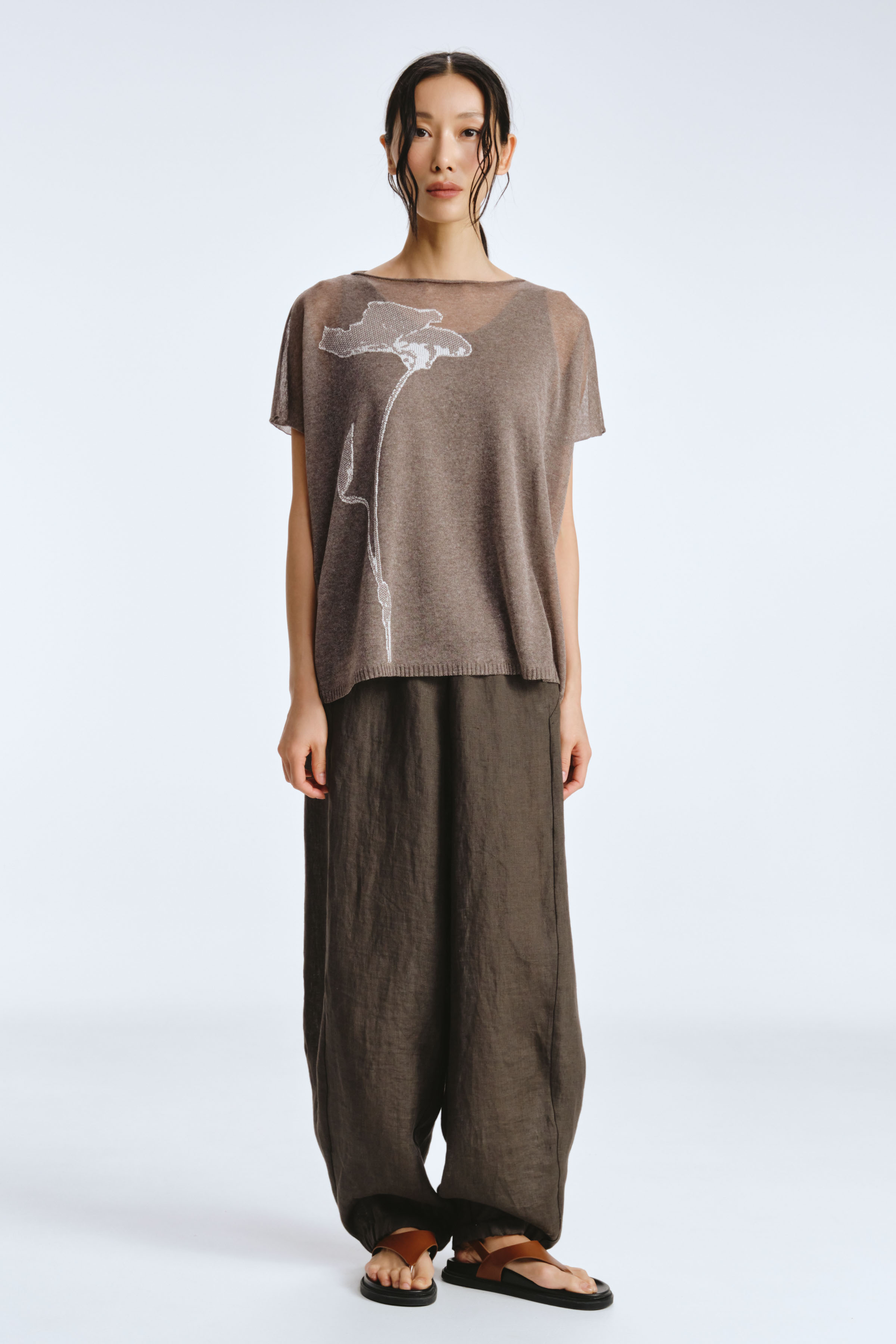 Брюки свободные на резинке, лен  от Lesel (Лесель)! Заказывайте по ✆ 8 (800) 777 02 37