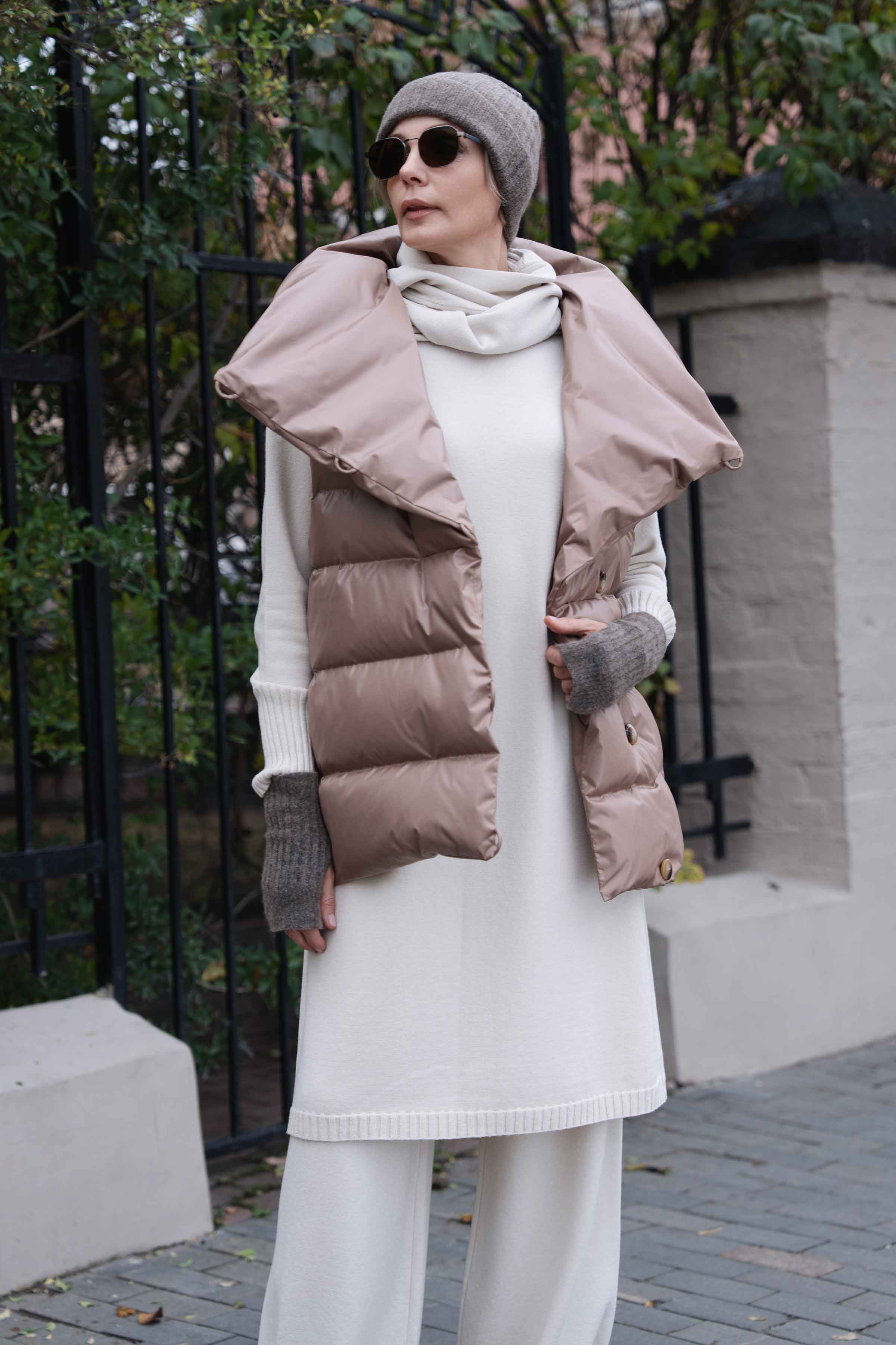 Платье База 04 Бежевый (beige) от Lesel (Лесель)! Заказывайте по ✆ 8 (800) 777 02 37