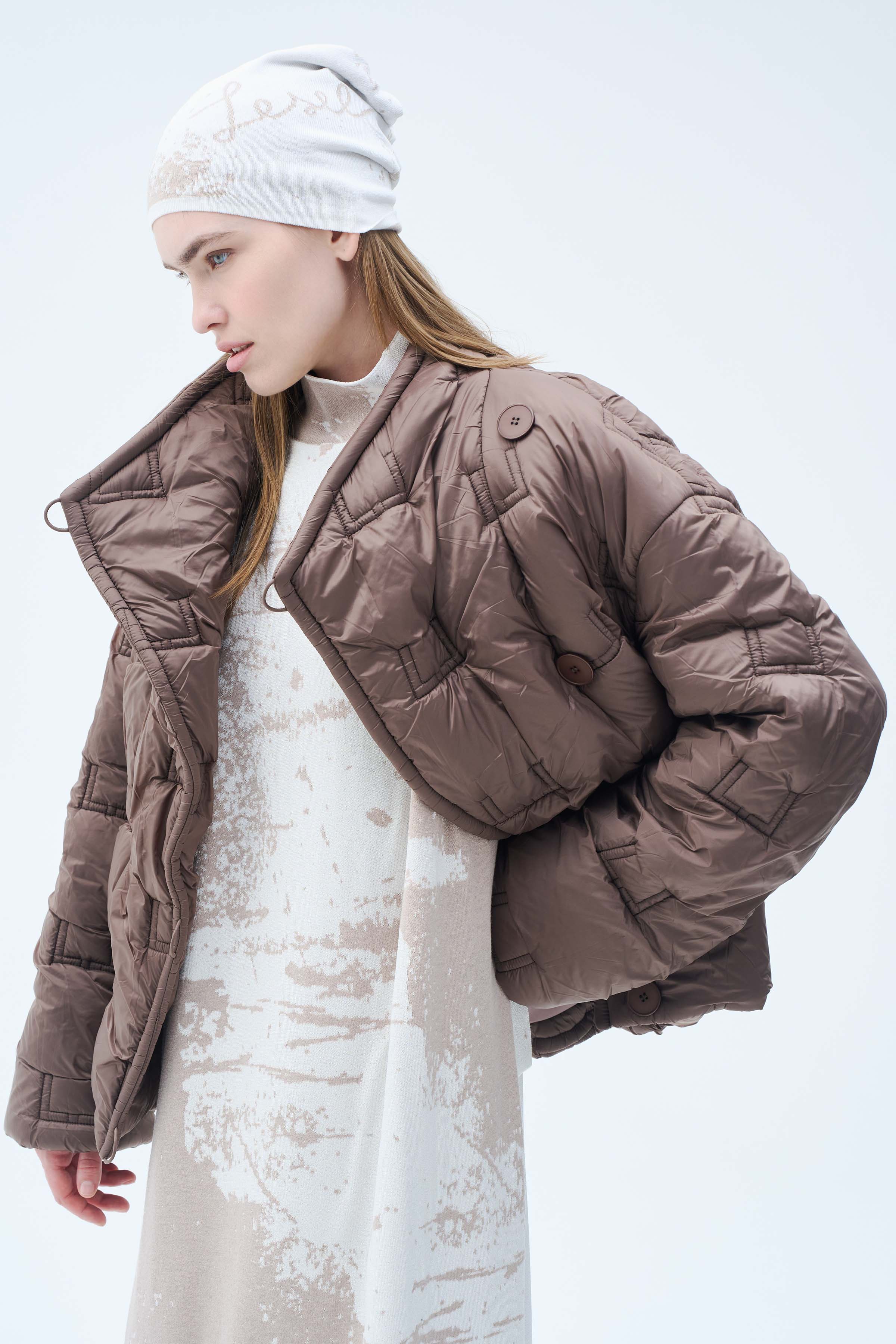 Куртка стежка лого, средняя 74 Тень (ombre) от Lesel (Лесель)! Заказывайте по ✆ 8 (800) 777 02 37