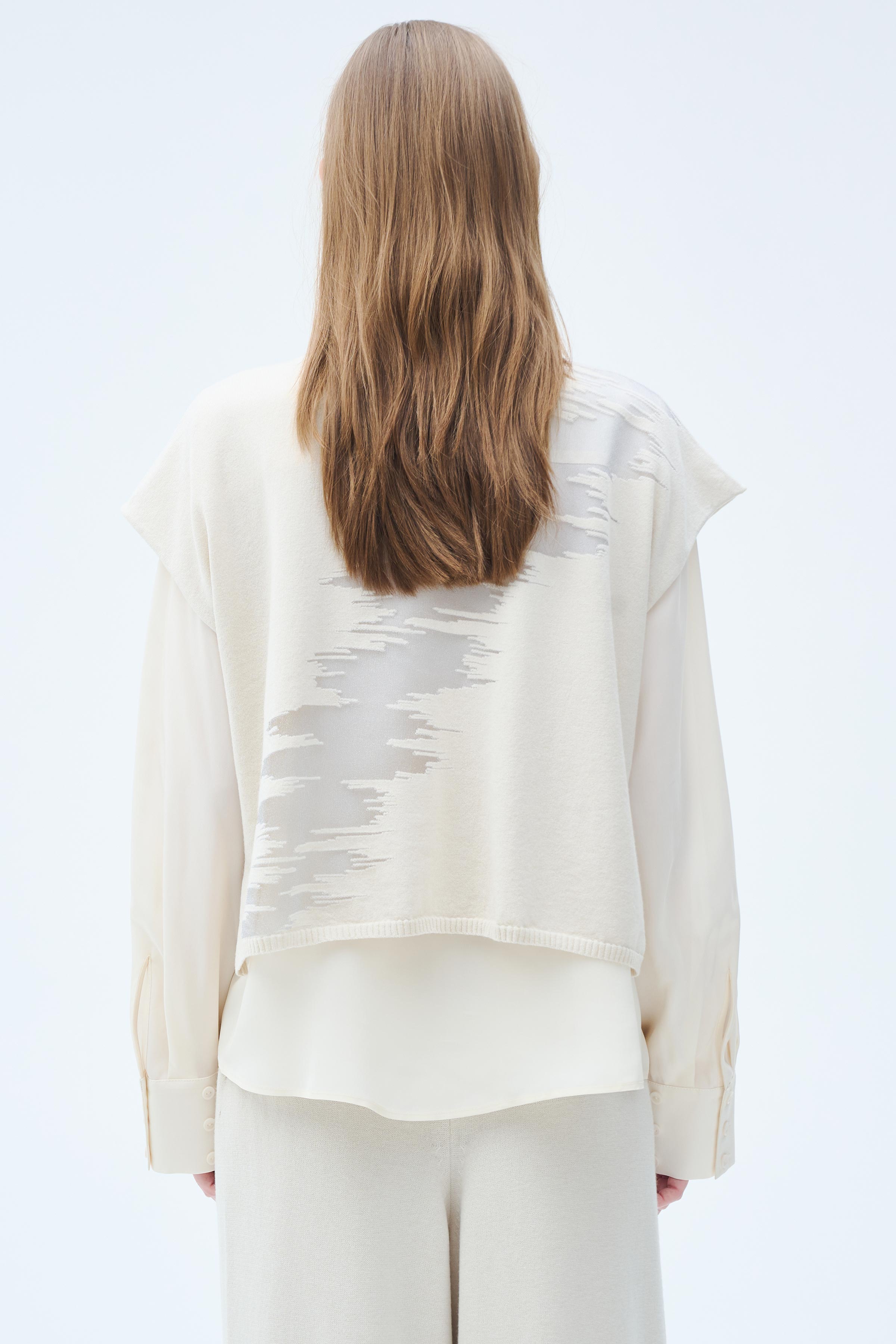 Джемпер без рукавов Зиг-Заг  от Lesel (Лесель)! Заказывайте по ✆ 8 (800) 777 02 37