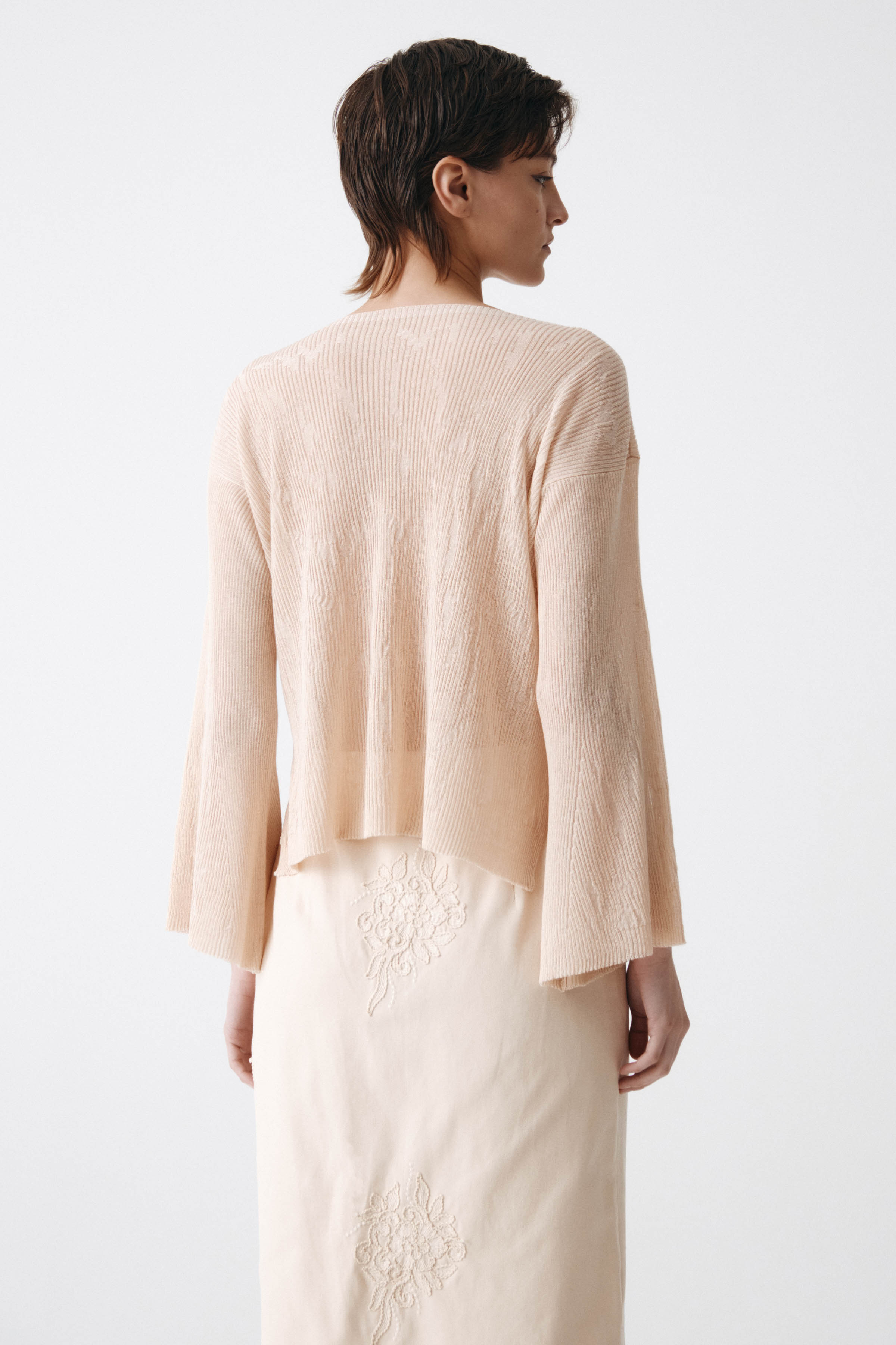 Джемпер с длинным рукавом Прозрачный  от Lesel (Лесель)! Заказывайте по ✆ 8 (800) 777 02 37