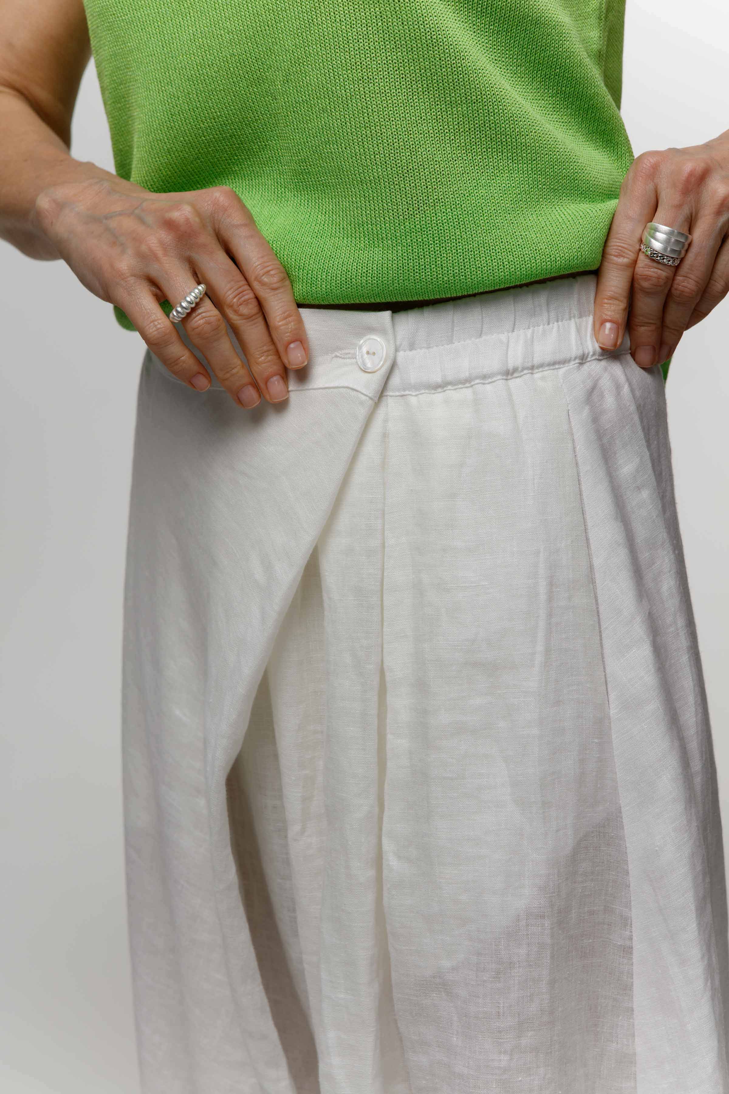 Бриджи с запахом, мягкий лён  от Lesel (Лесель)! Заказывайте по ✆ 8 (800) 777 02 37