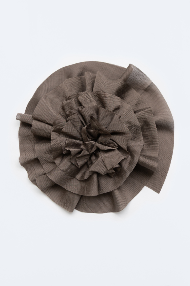 Брошь на магните Роза большая