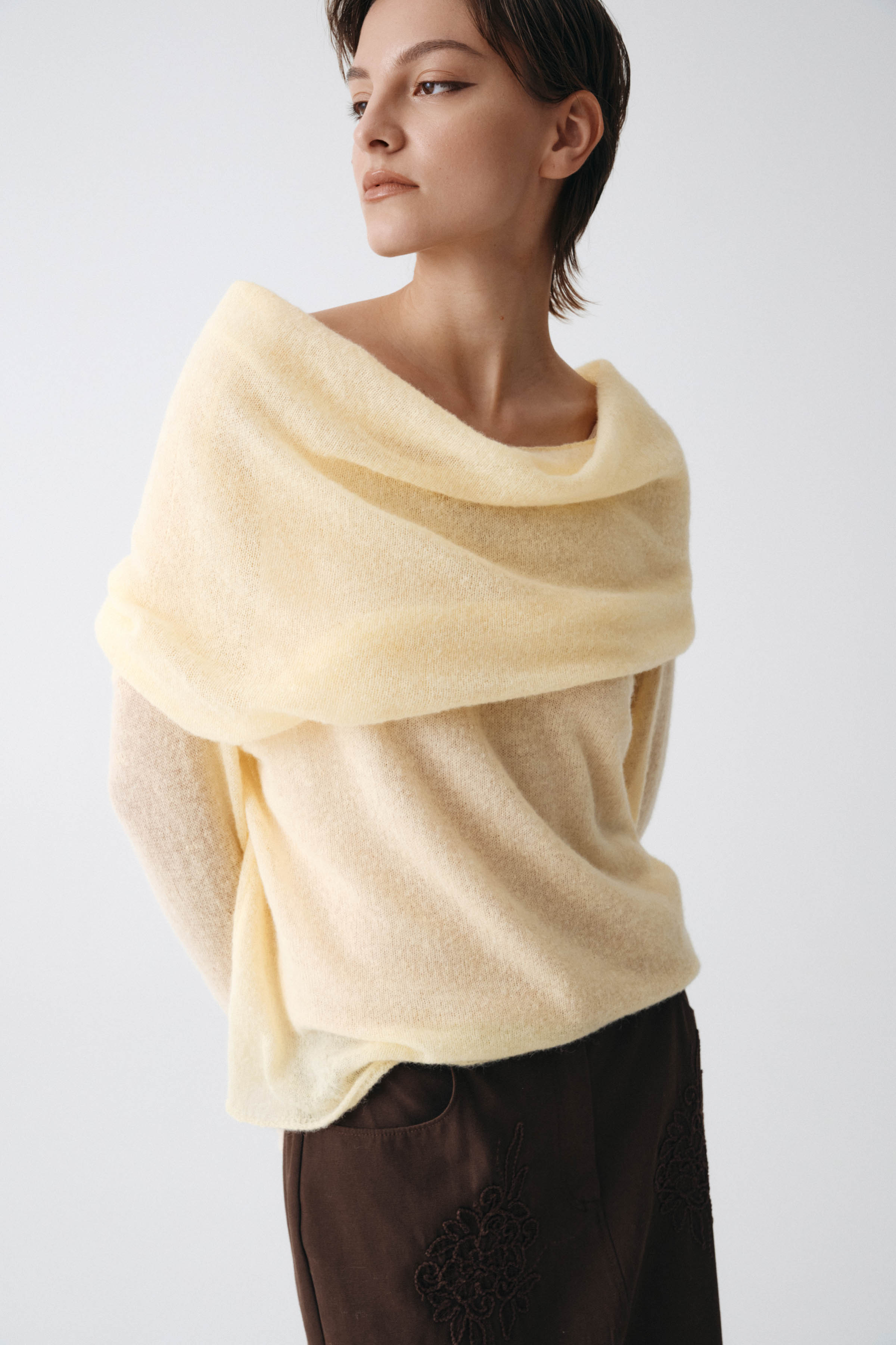 Джемпер с длинным рукавом Хомут  от Lesel (Лесель)! Заказывайте по ✆ 8 (800) 777 02 37