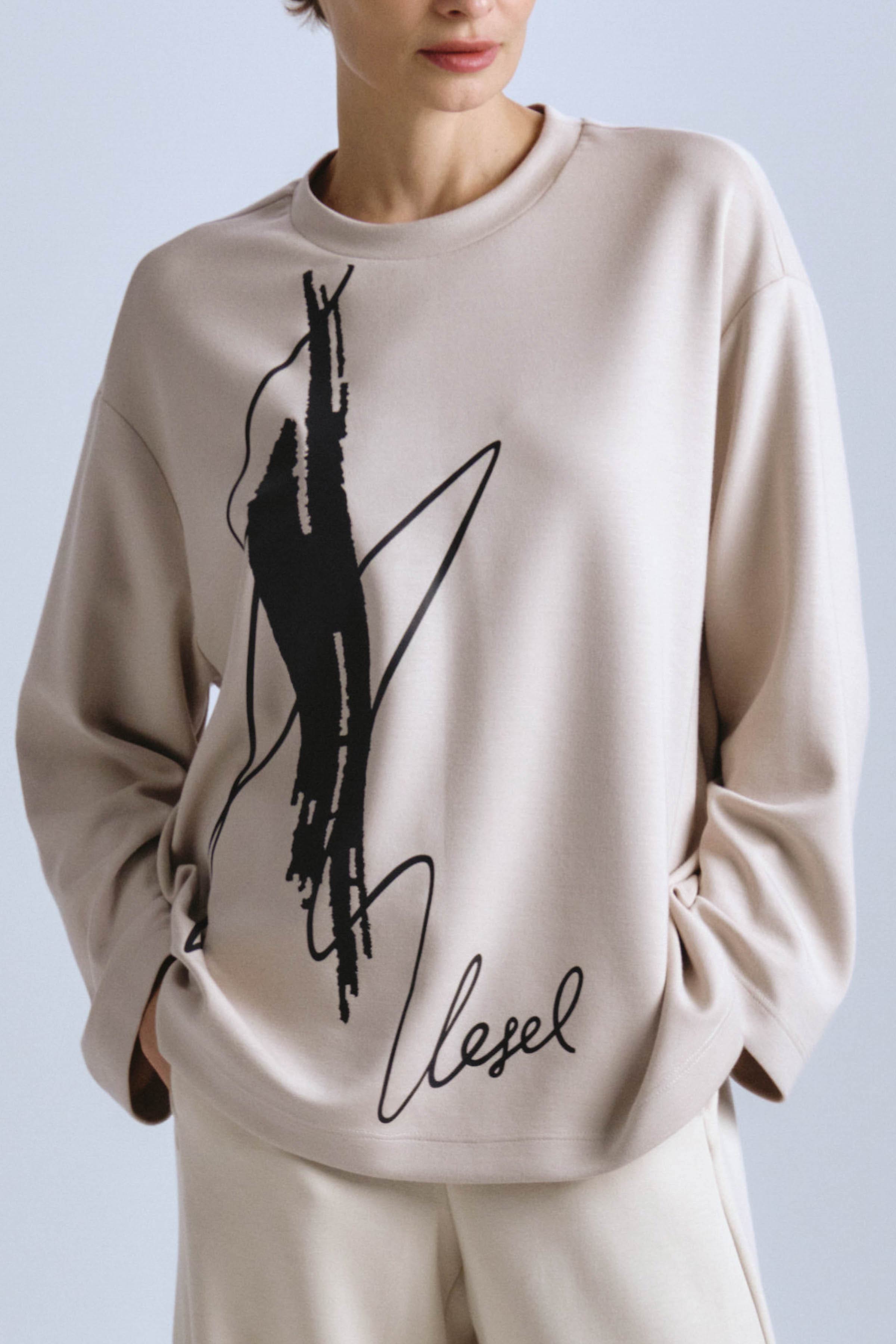 Блуза лонгслив с принтом Сухая кисть