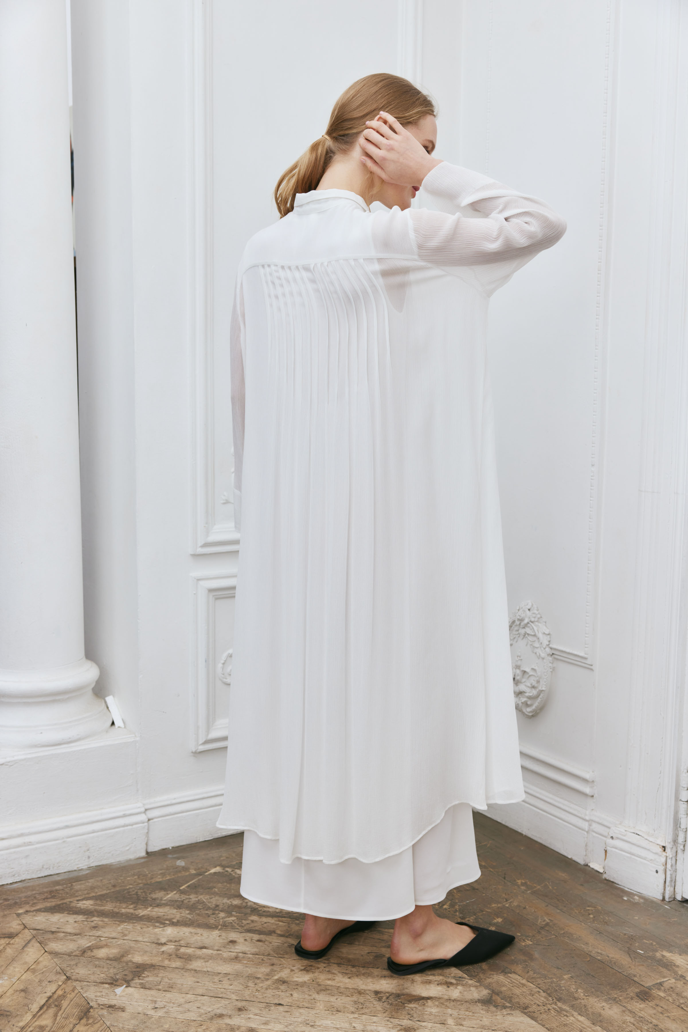 Блуза длинная, защипы  от Lesel (Лесель)! Заказывайте по ✆ 8 (800) 777 02 37