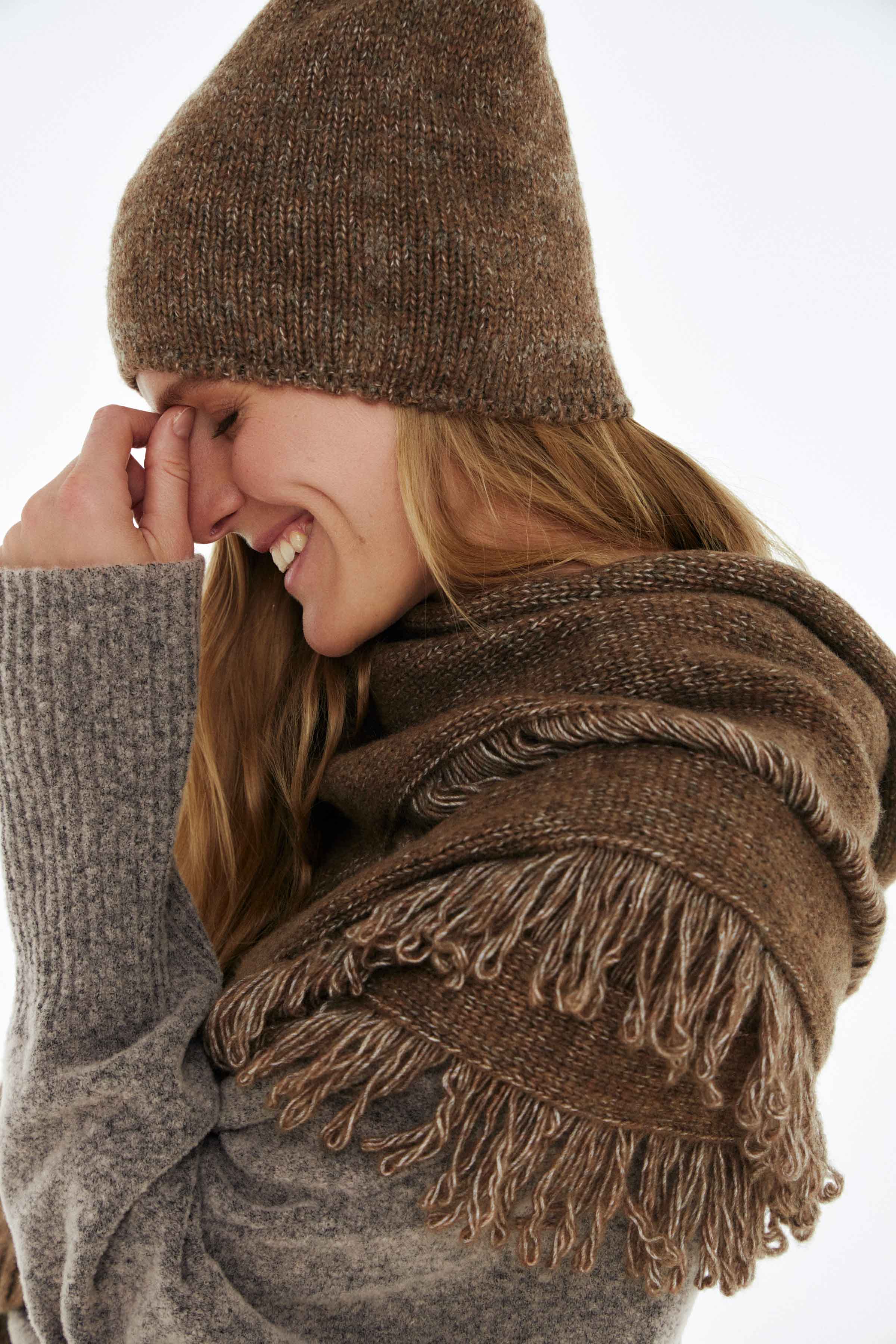 Шарф с бахромой 71 Мокко меланж (melange mocco) от Lesel (Лесель)! Заказывайте по ✆ 8 (800) 777 02 37