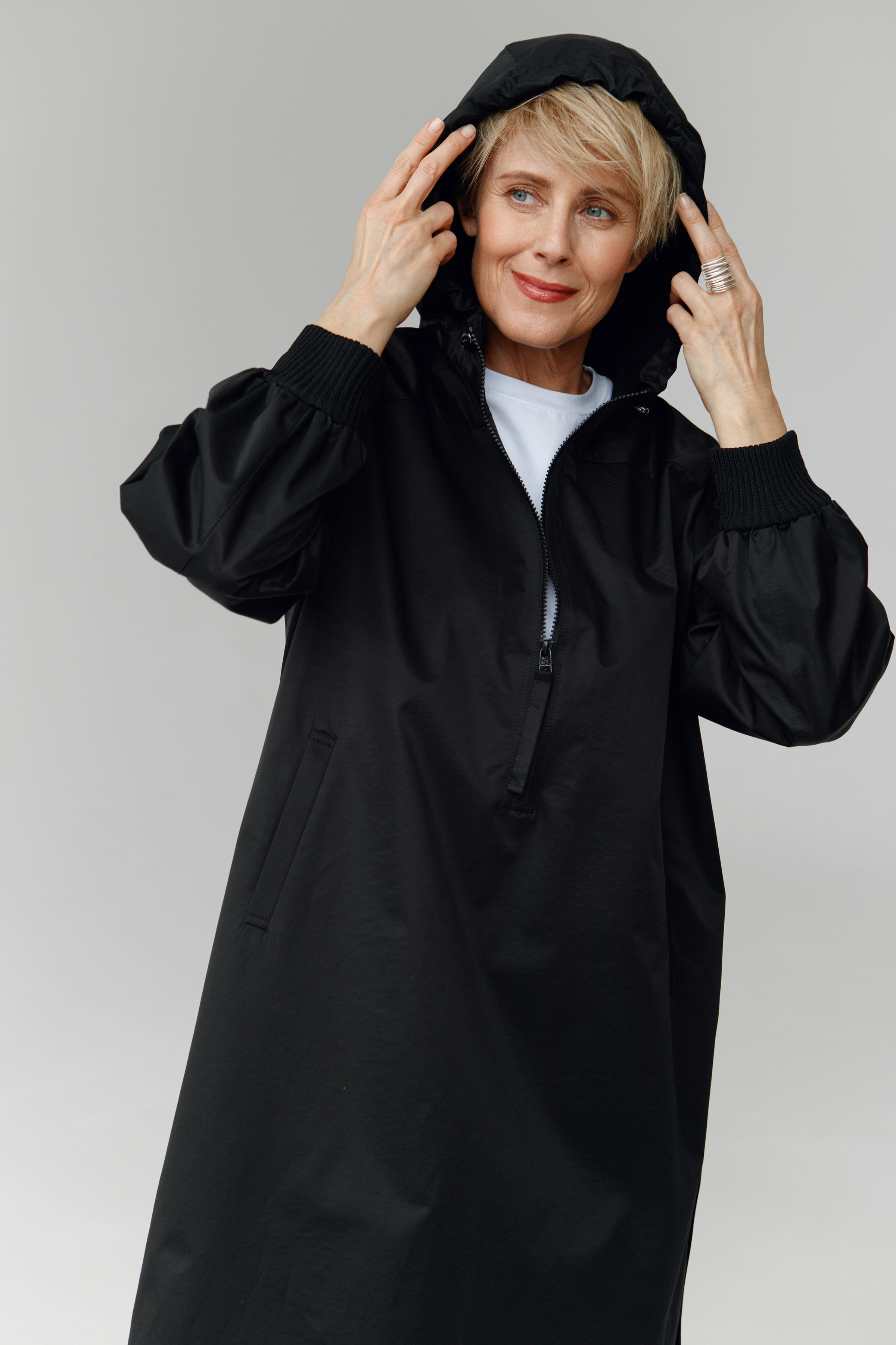 Платье С капюшоном, Аутдор 00 Черный (noir) от Lesel (Лесель)! Заказывайте по ✆ 8 (800) 777 02 37