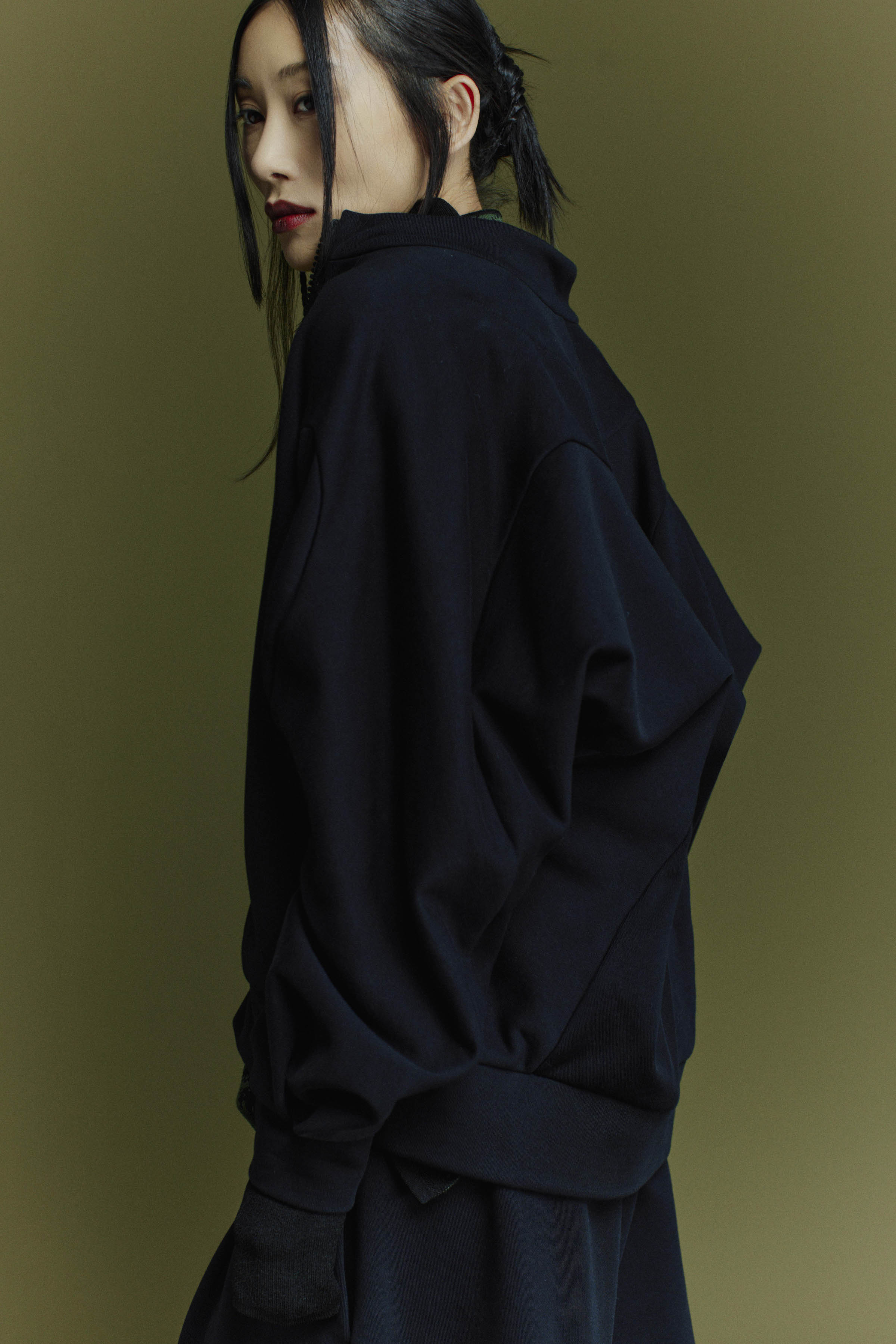 Жакет Крылья футер 00 Черный (noir) от Lesel (Лесель)! Заказывайте по ✆ 8 (800) 777 02 37