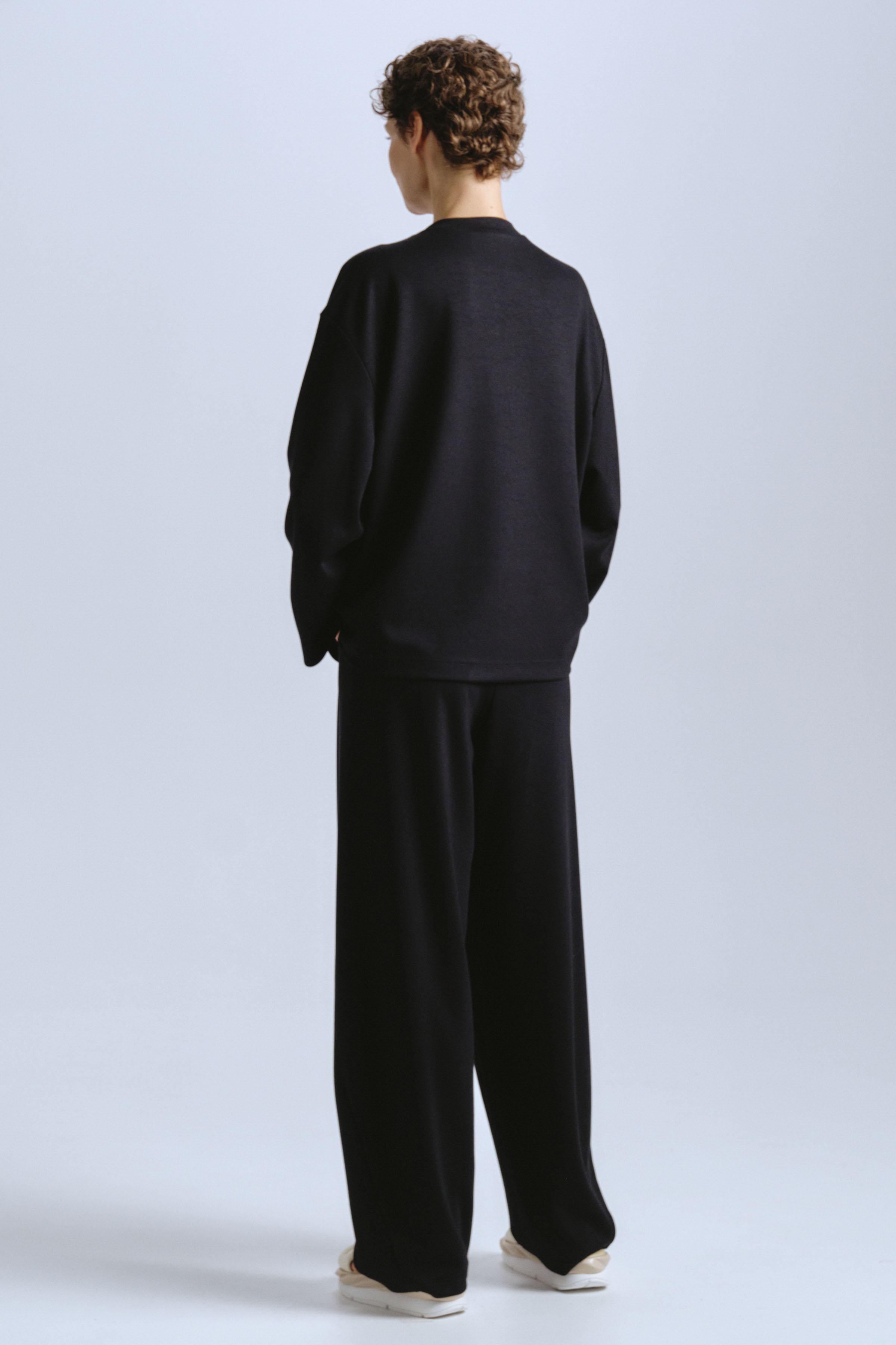 Брюки бананы, мягкое джерси  от Lesel (Лесель)! Заказывайте по ✆ 8 (800) 777 02 37