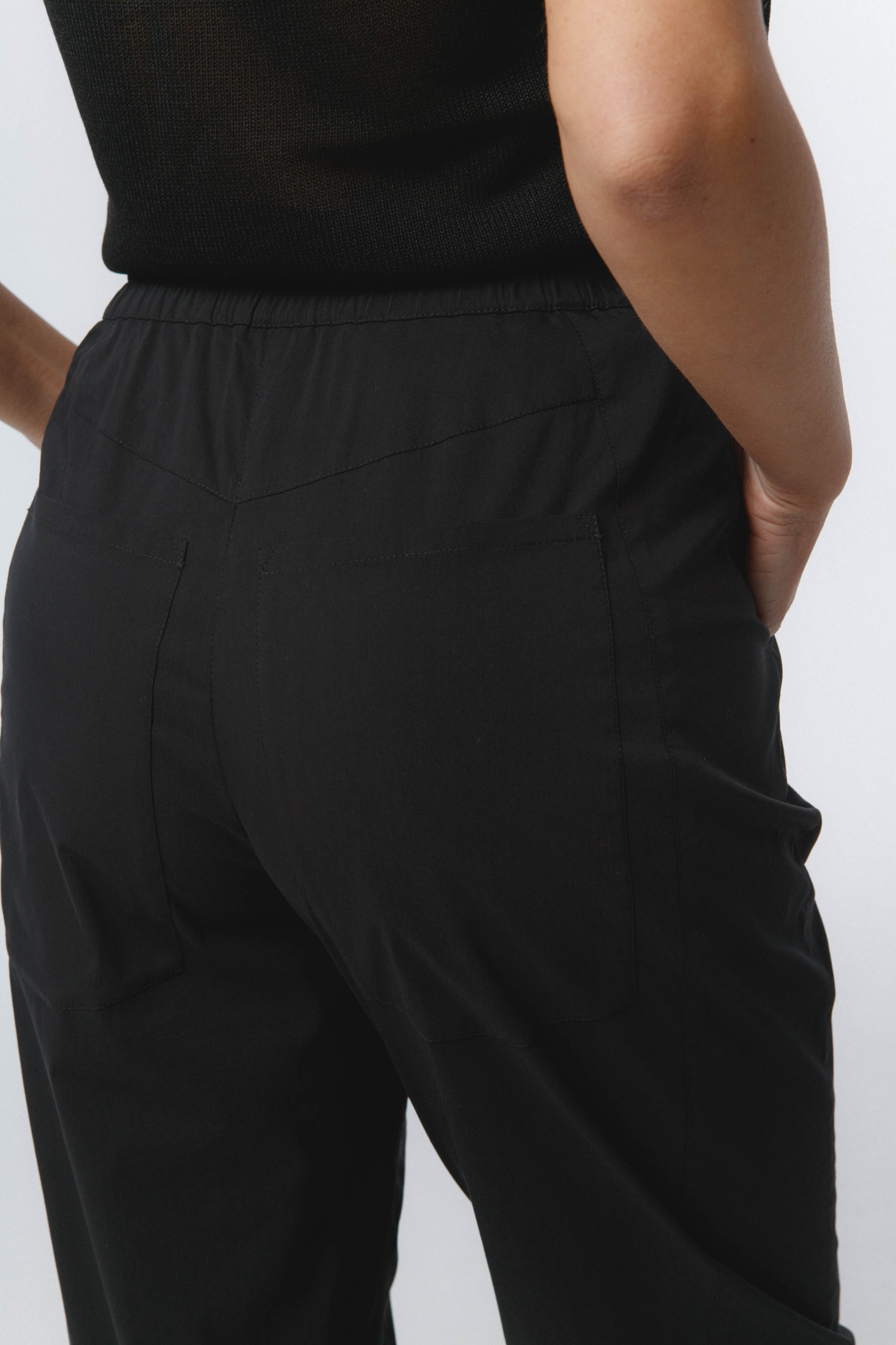 Брюки Бананы, эластичный хлопок  от Lesel (Лесель)! Заказывайте по ✆ 8 (800) 777 02 37