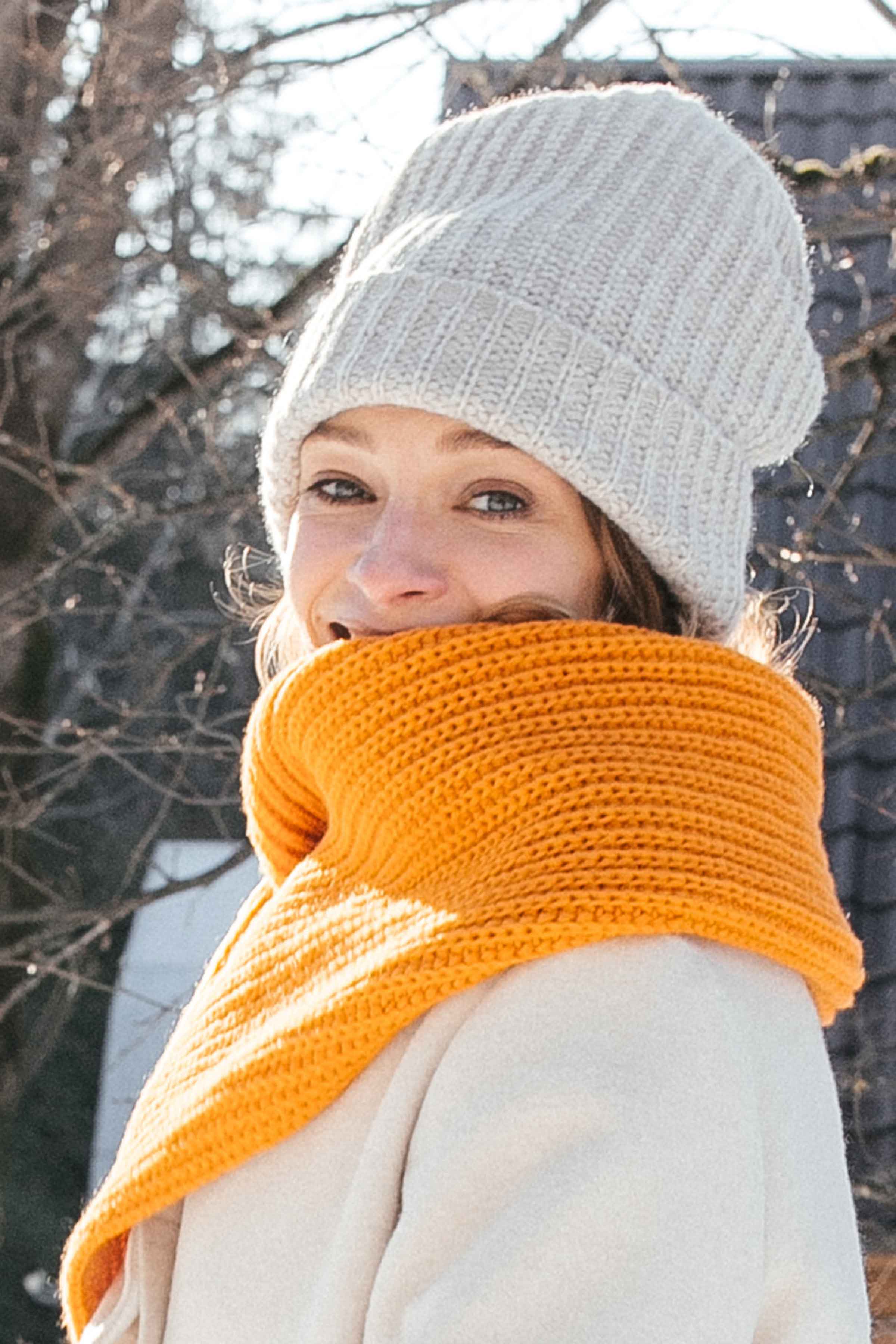 Палантин  Полуфанг Нежный   22 Апероль (aperol) от Lesel (Лесель)! Заказывайте по ✆ 8 (800) 777 02 37