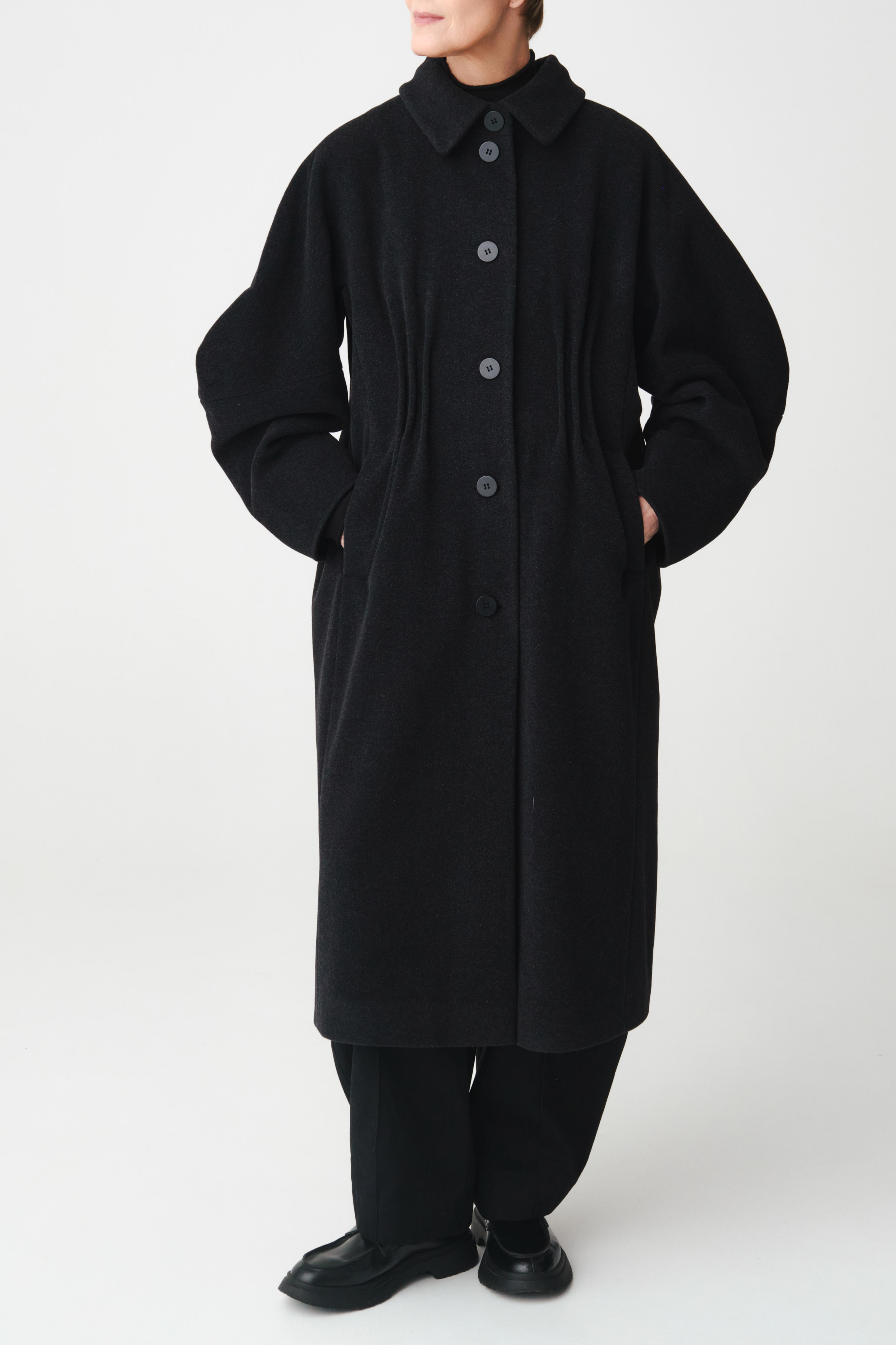 Пальто мягкая шерсть, на подкладке