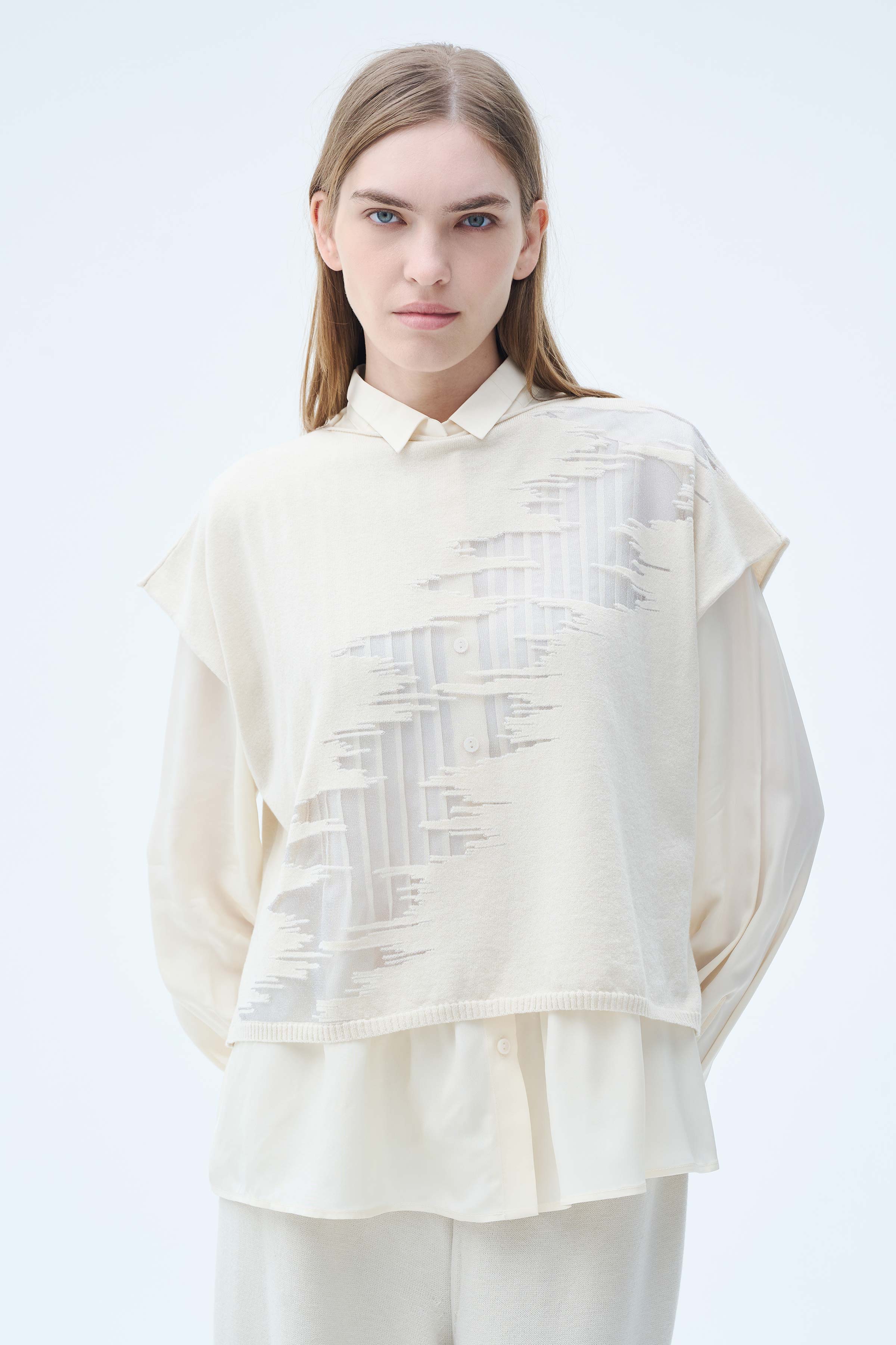 Джемпер без рукавов Зиг-Заг  от Lesel (Лесель)! Заказывайте по ✆ 8 (800) 777 02 37