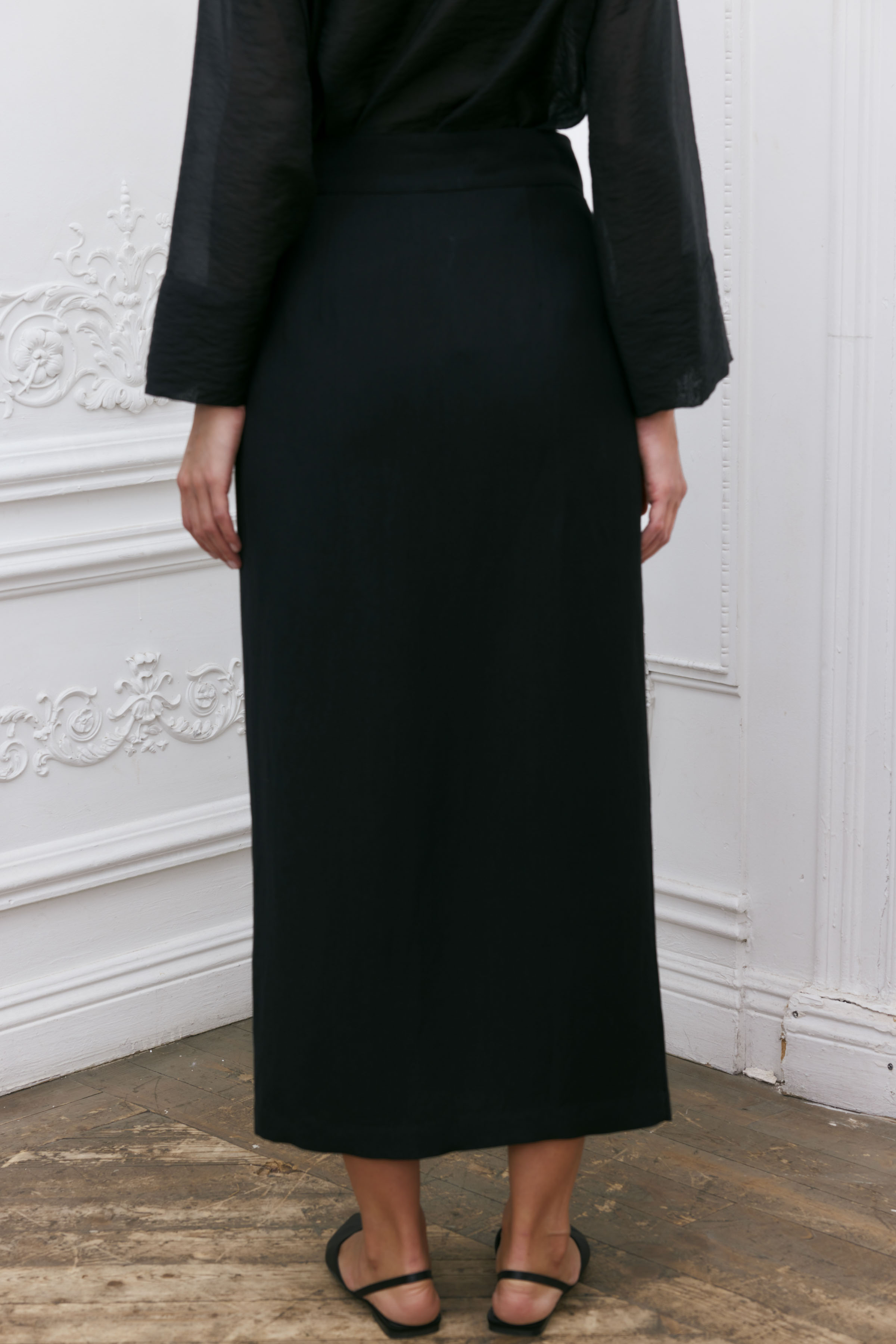 Юбка прямая с запахом 00 Черный (noir) от Lesel (Лесель)! Заказывайте по ✆ 8 (800) 777 02 37