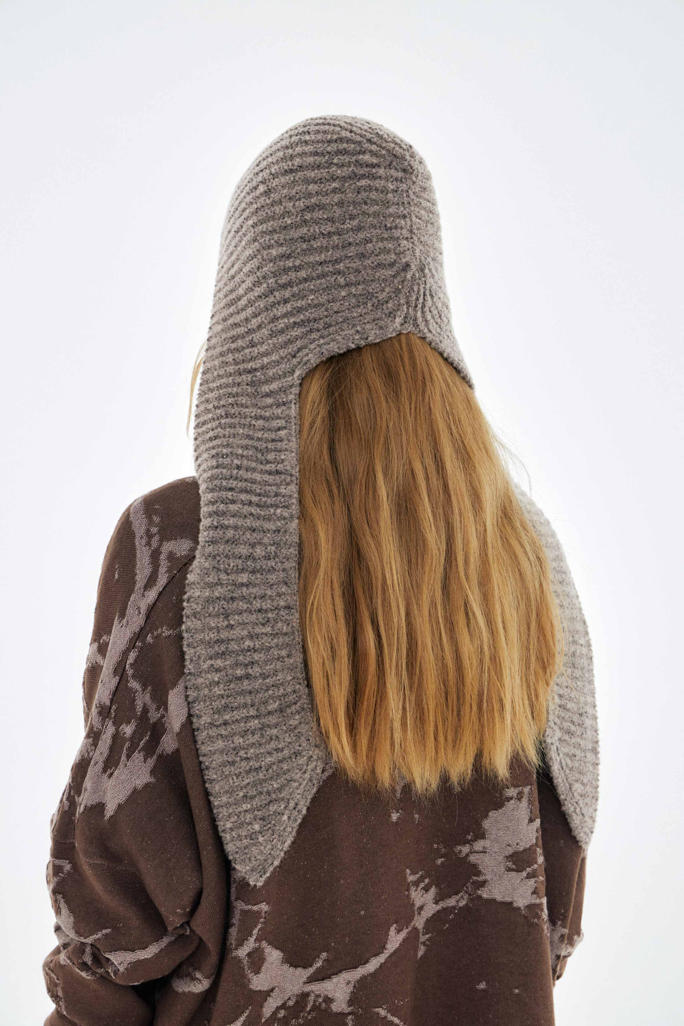 Шапка с ушками 09 Беж-меланж (melange beige) от Lesel (Лесель)! Заказывайте по ✆ 8 (800) 777 02 37