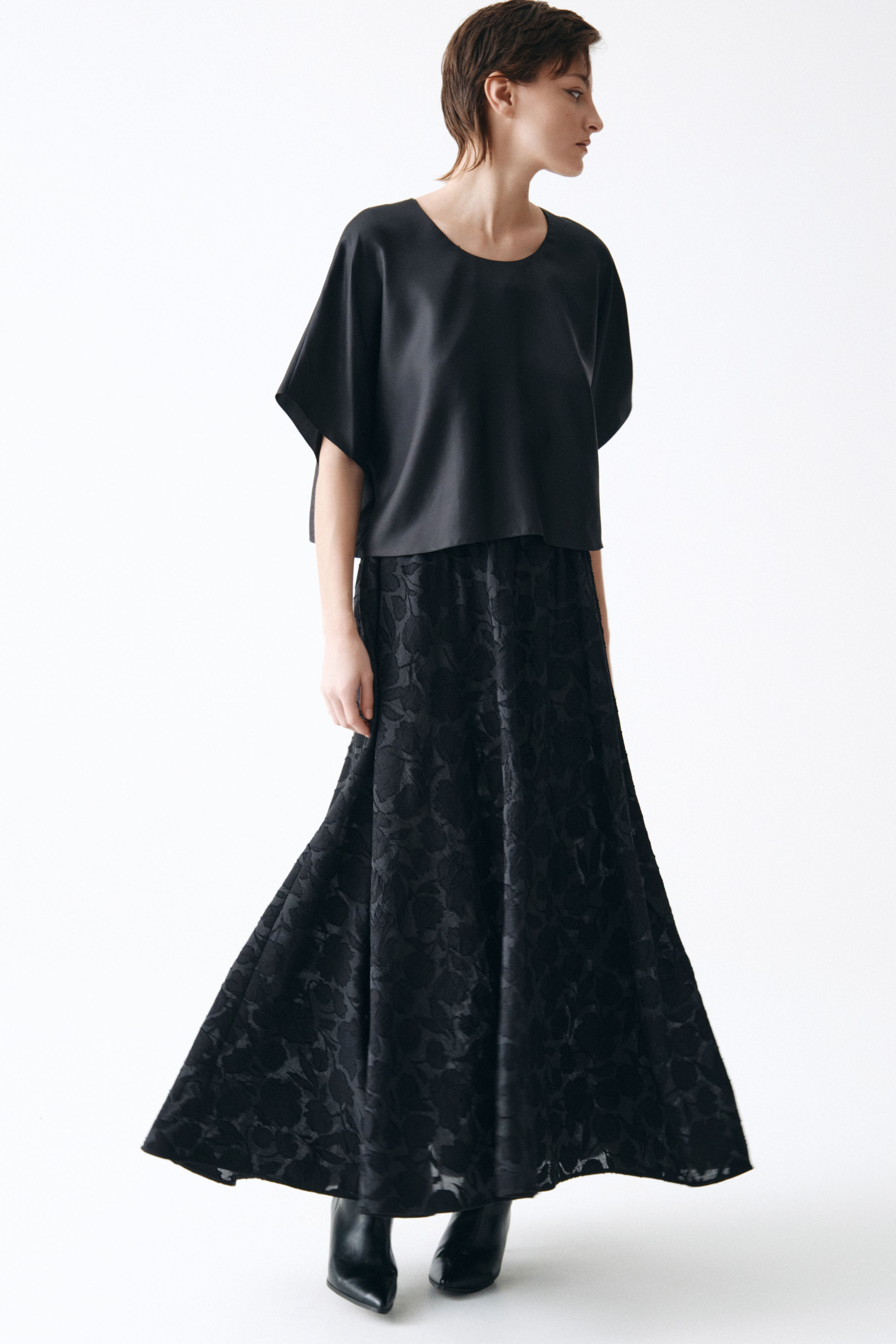 Блуза топ база шелковый  от Lesel (Лесель)! Заказывайте по ✆ 8 (800) 777 02 37