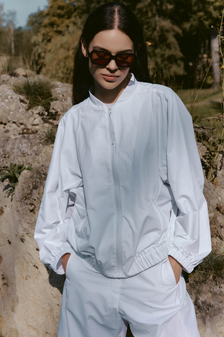 Куртка бомбер-ромб с защипами