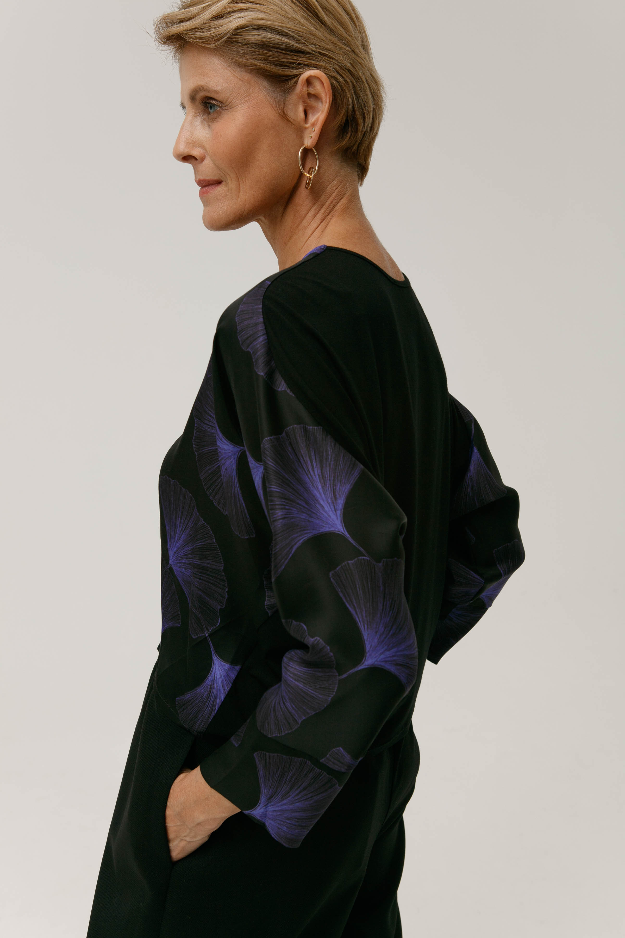 Блуза кимоно Неон  от Lesel (Лесель)! Заказывайте по ✆ 8 (800) 777 02 37