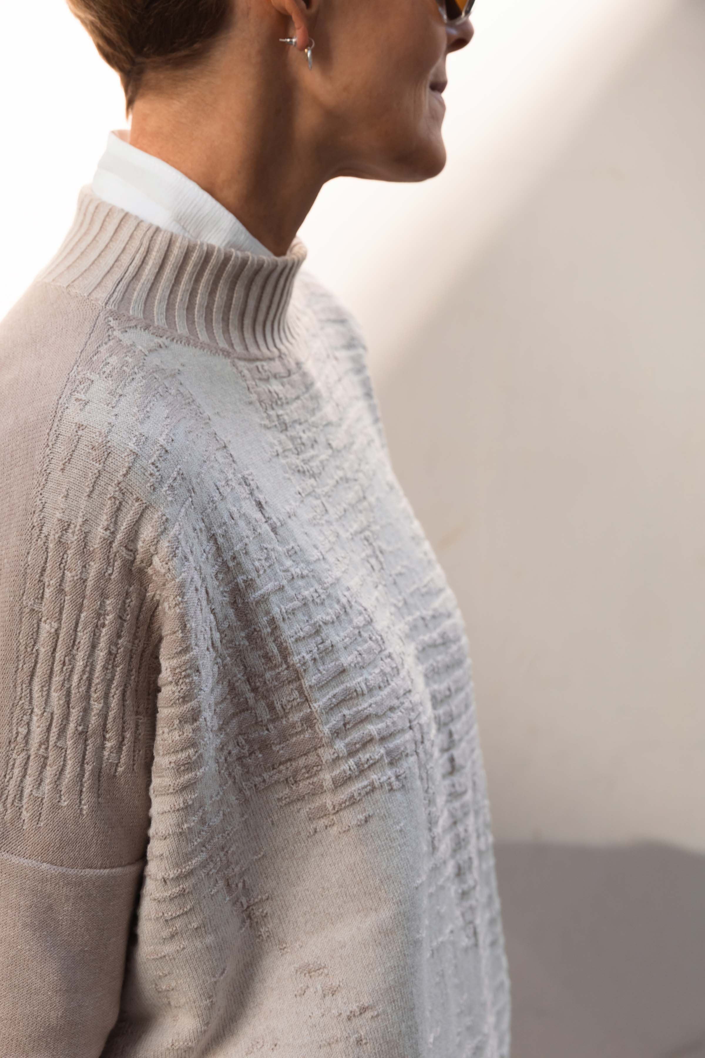 Джемпер Муары  от Lesel (Лесель)! Заказывайте по ✆ 8 (800) 777 02 37