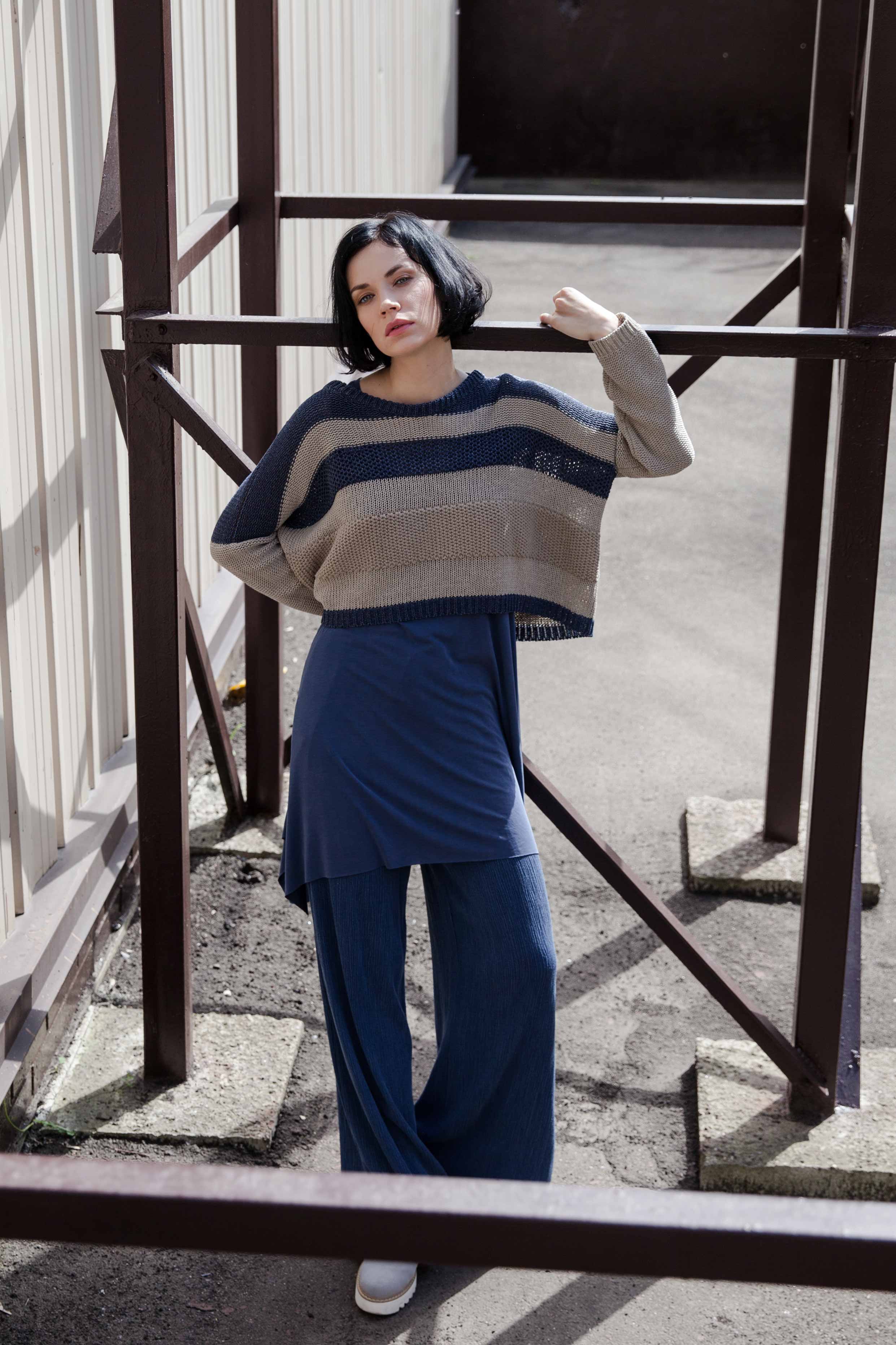 Брюки очень широкие, варёная жатка 38 Джинсовый (denim) от Lesel (Лесель)! Заказывайте по ✆ 8 (800) 777 02 37