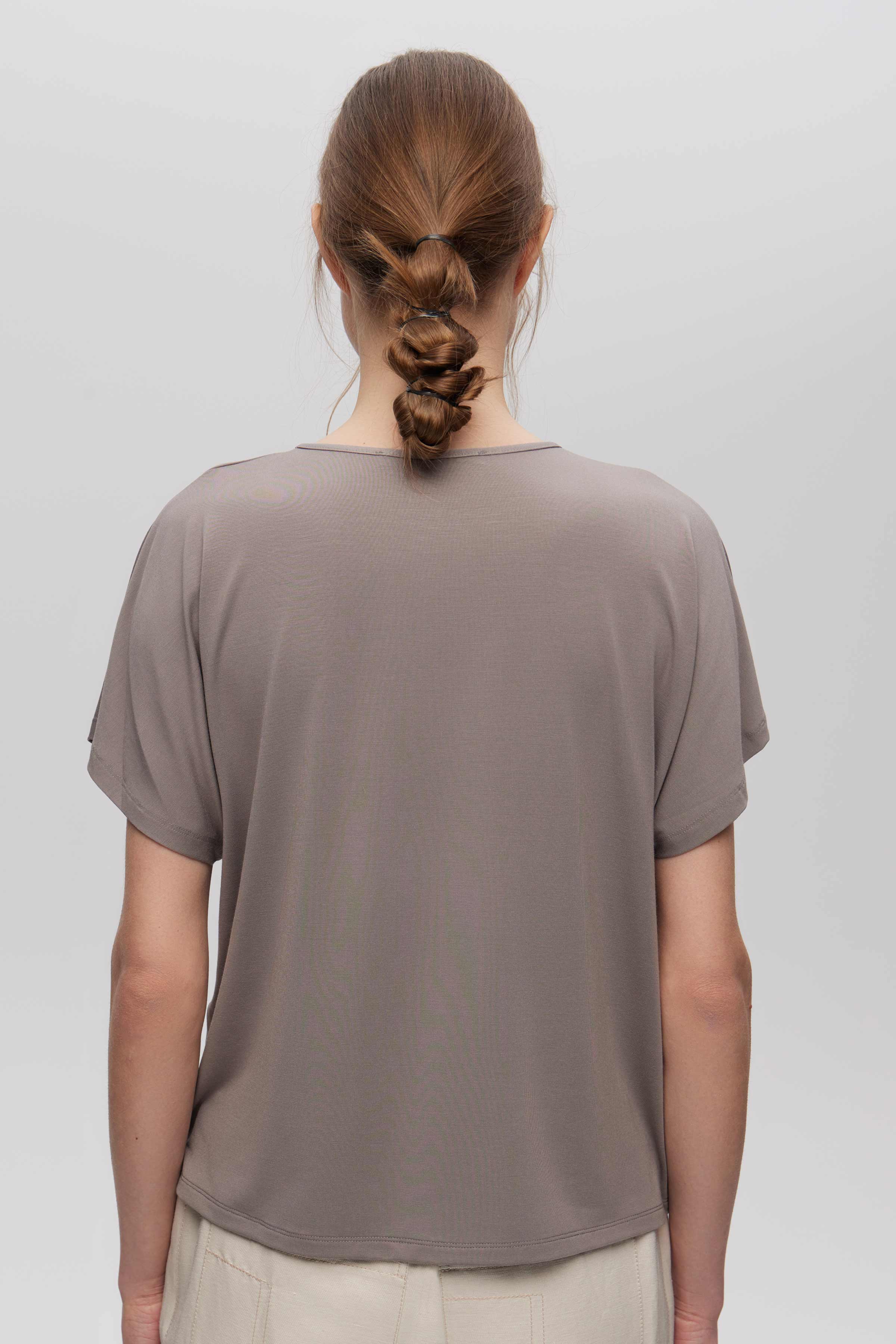 Блуза база с рукавом, тонкий трикотаж  от Lesel (Лесель)! Заказывайте по ✆ 8 (800) 777 02 37