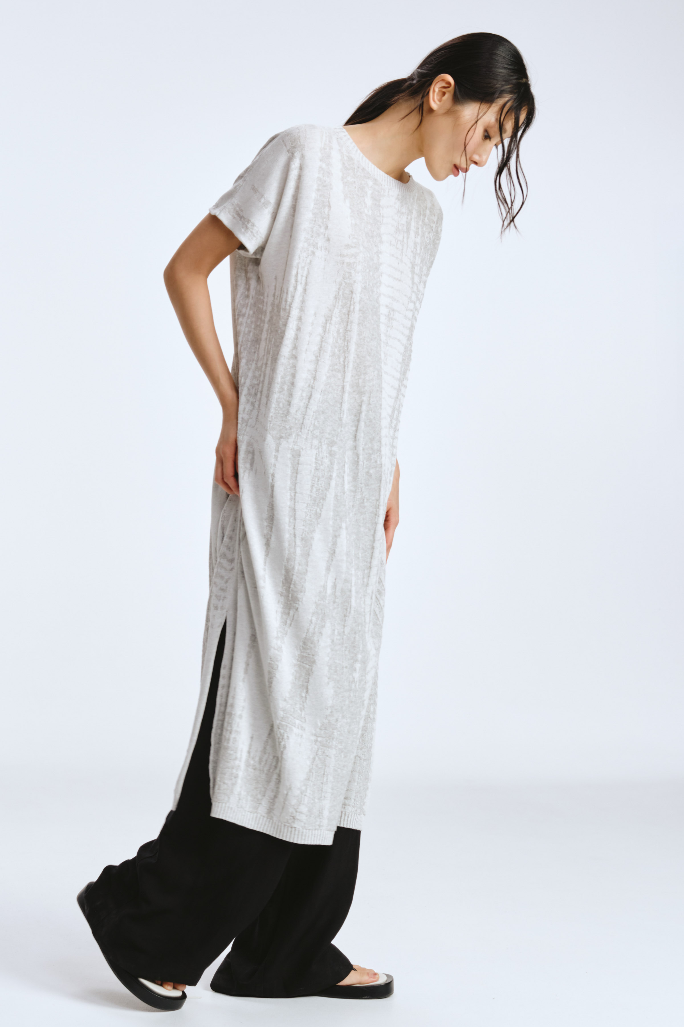 Платье Гофре 03 Кварц (quartz), 32 Сумерки (crepuscule), 00 Черный (noir), 06 Суфле (souffle), 36 Бирюза (turguoise) от Lesel (Лесель)! Заказывайте по ✆ 8 (800) 777 02 37