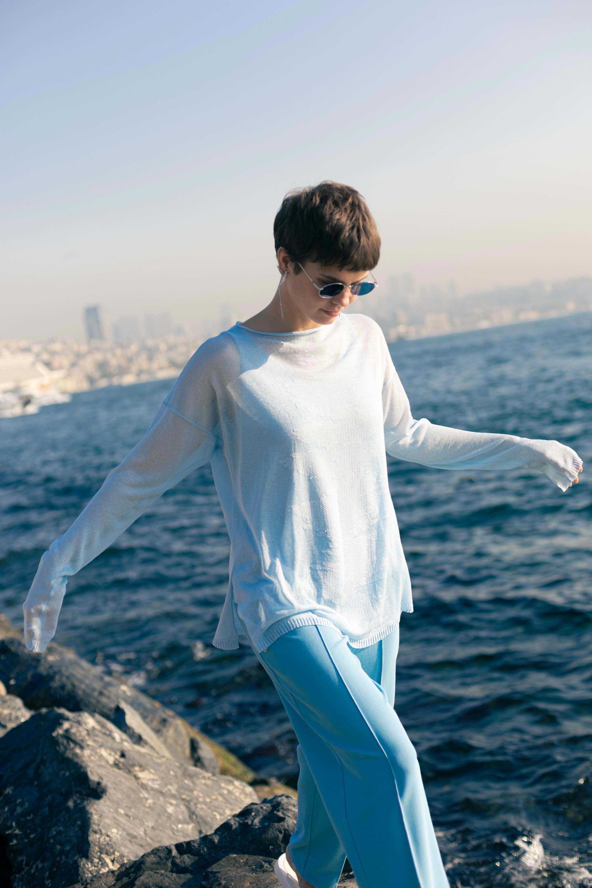 Джемпер Тень 34 Голубой лед (glace bleue) от Lesel (Лесель)! Заказывайте по ✆ 8 (800) 777 02 37