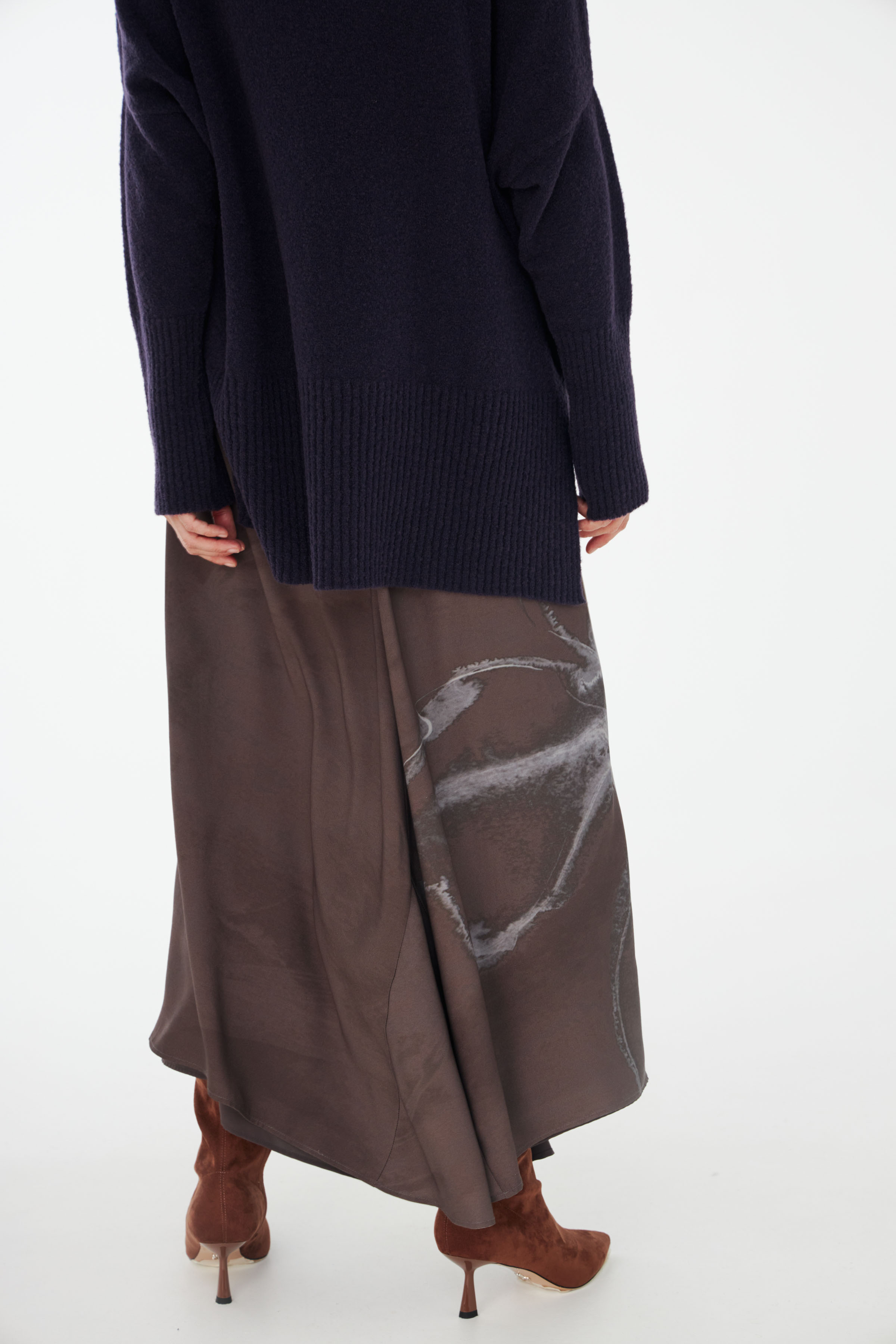 Юбка Цветок, длинная со шлейфом 78 Полутень (penombre) от Lesel (Лесель)! Заказывайте по ✆ 8 (800) 777 02 37