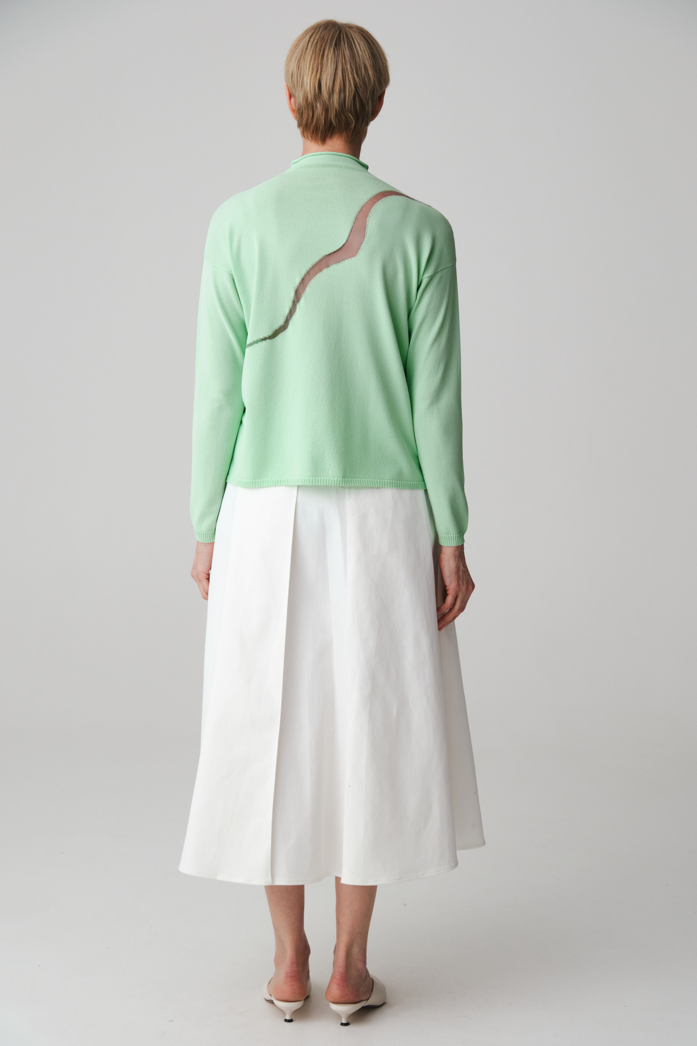 Джемпер водолазка Ломаная линия