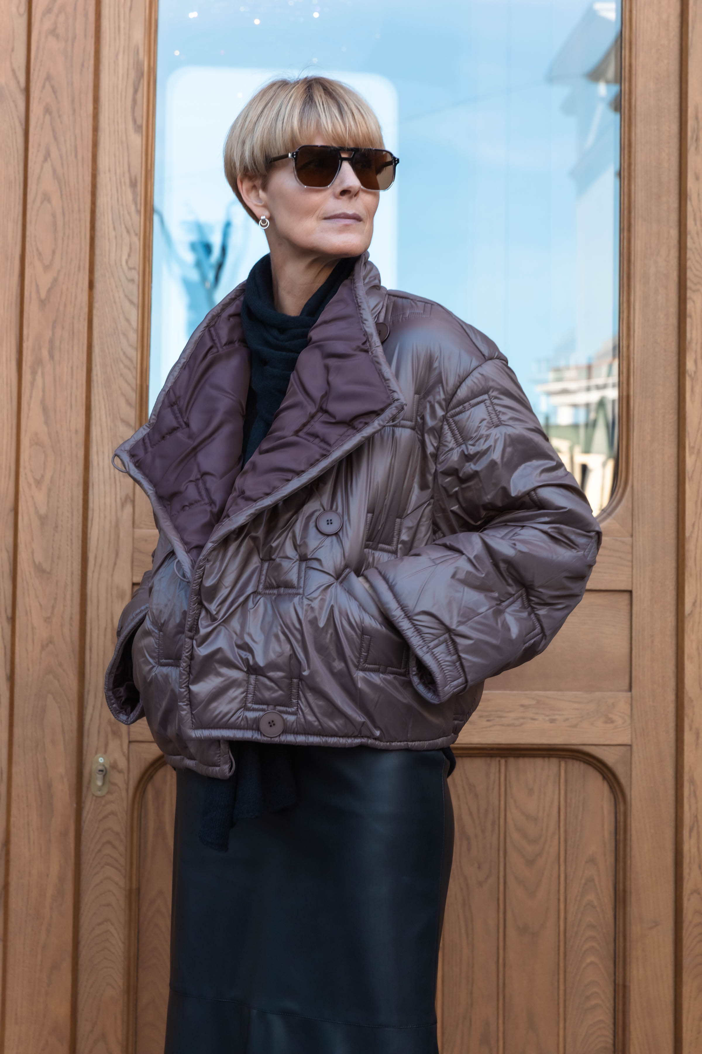 Куртка стежка лого, короткая