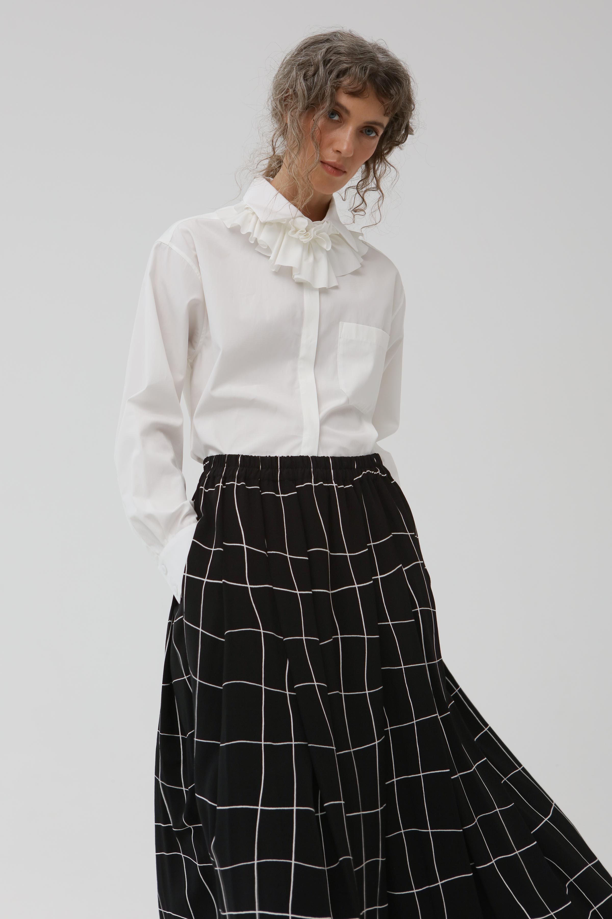 Блуза рубашка с декором  от Lesel (Лесель)! Заказывайте по ✆ 8 (800) 777 02 37