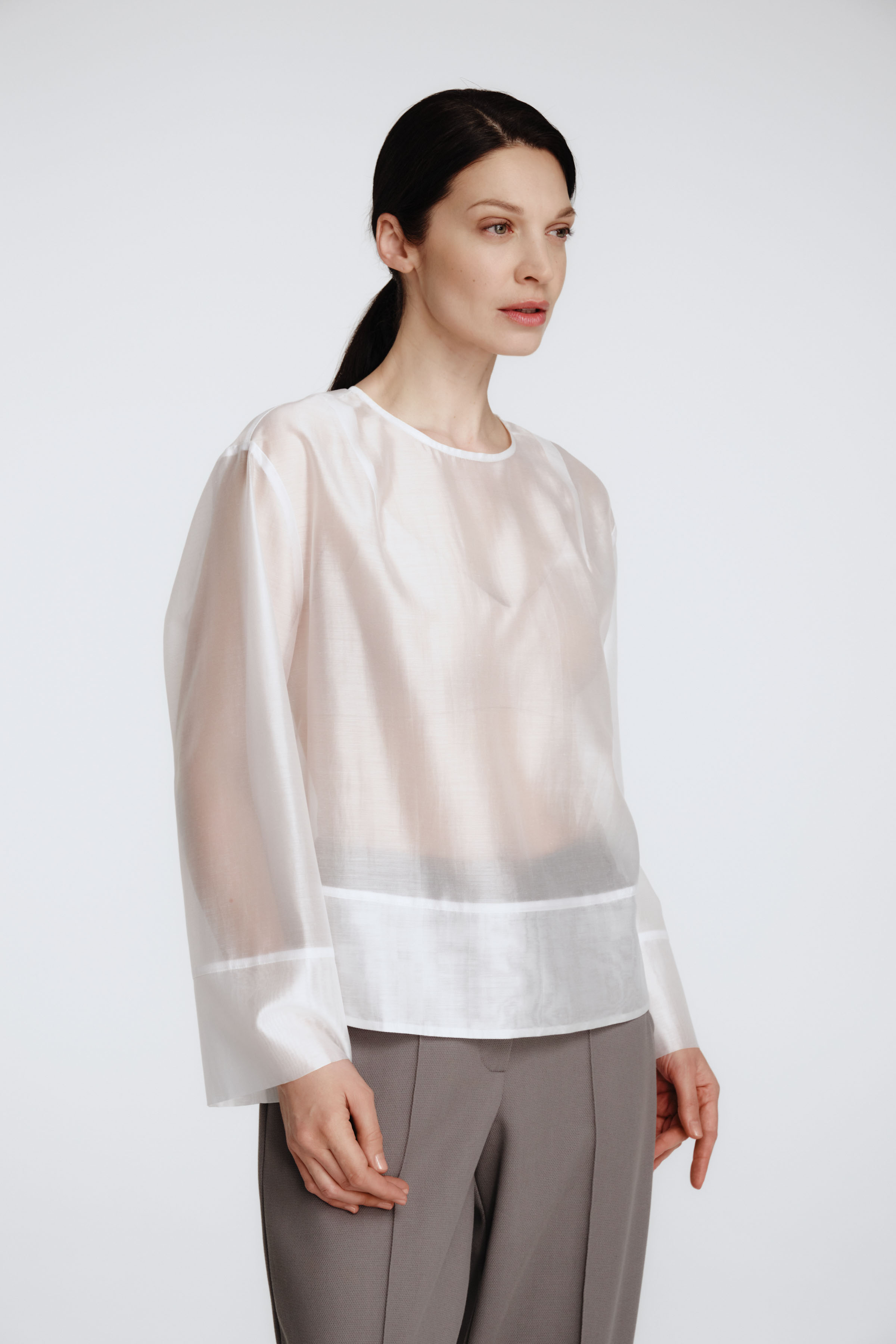 Блуза с круглой горловиной, прозрачная