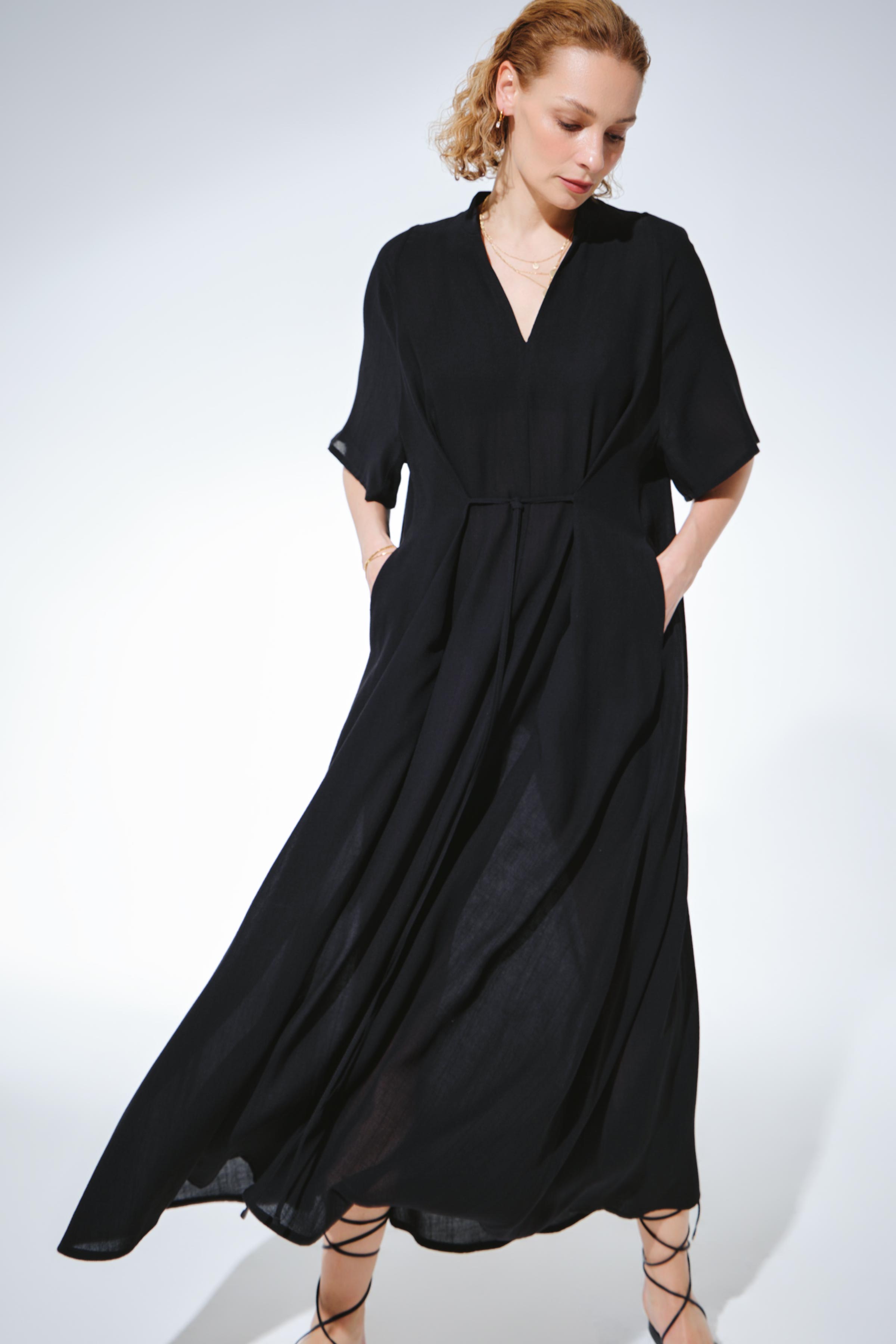 Платье Реглан, завязки, креп 00 Черный (noir) от Lesel (Лесель)! Заказывайте по ✆ 8 (800) 777 02 37