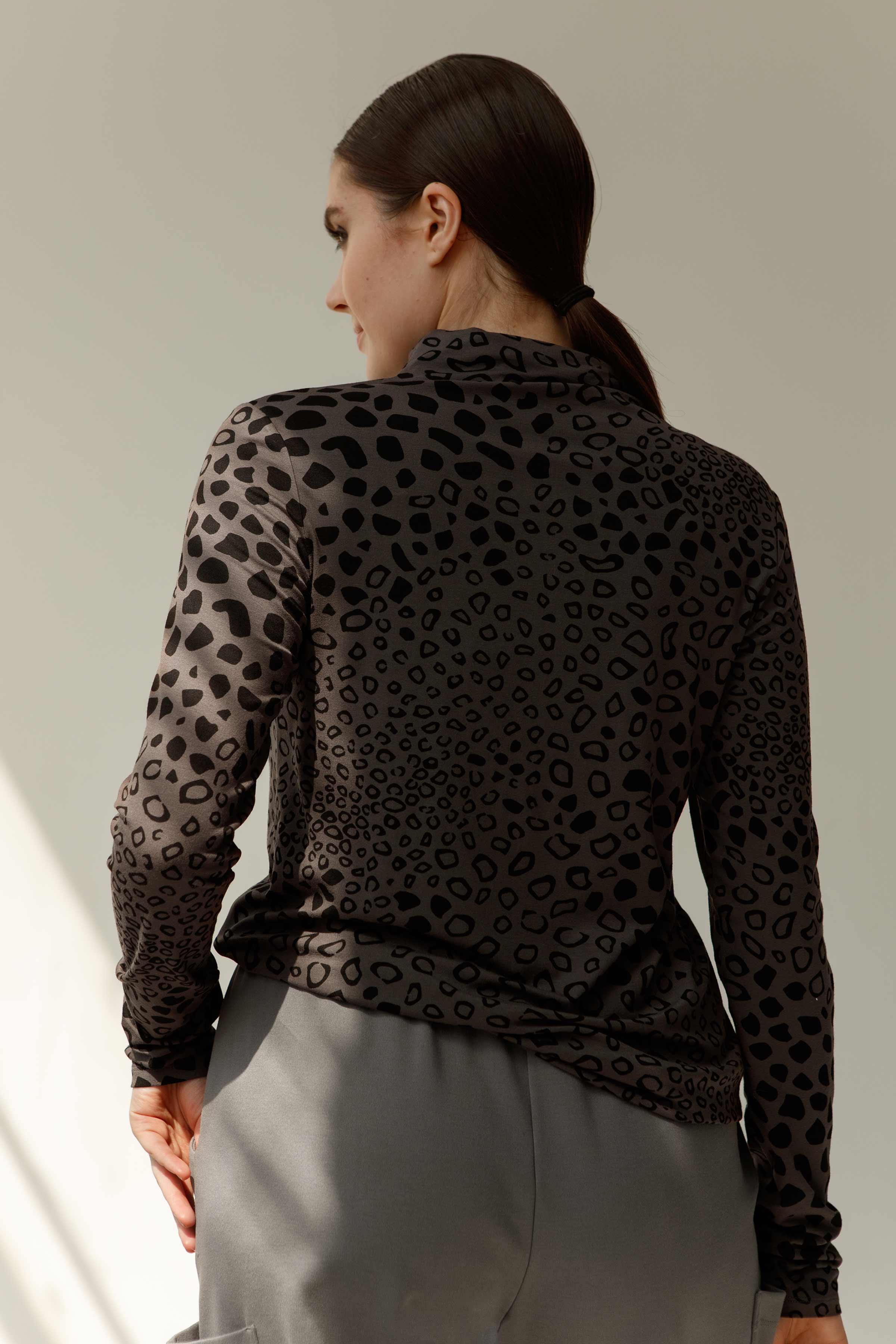 Блуза Водолазка Камешки  от Lesel (Лесель)! Заказывайте по ✆ 8 (800) 777 02 37