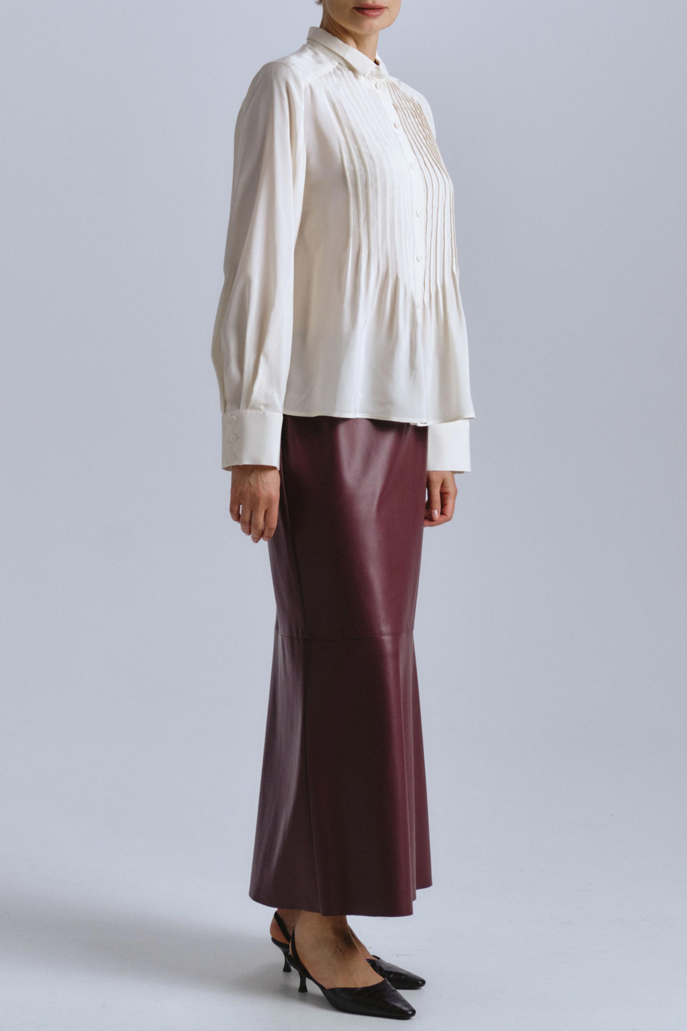 Блуза с защипами