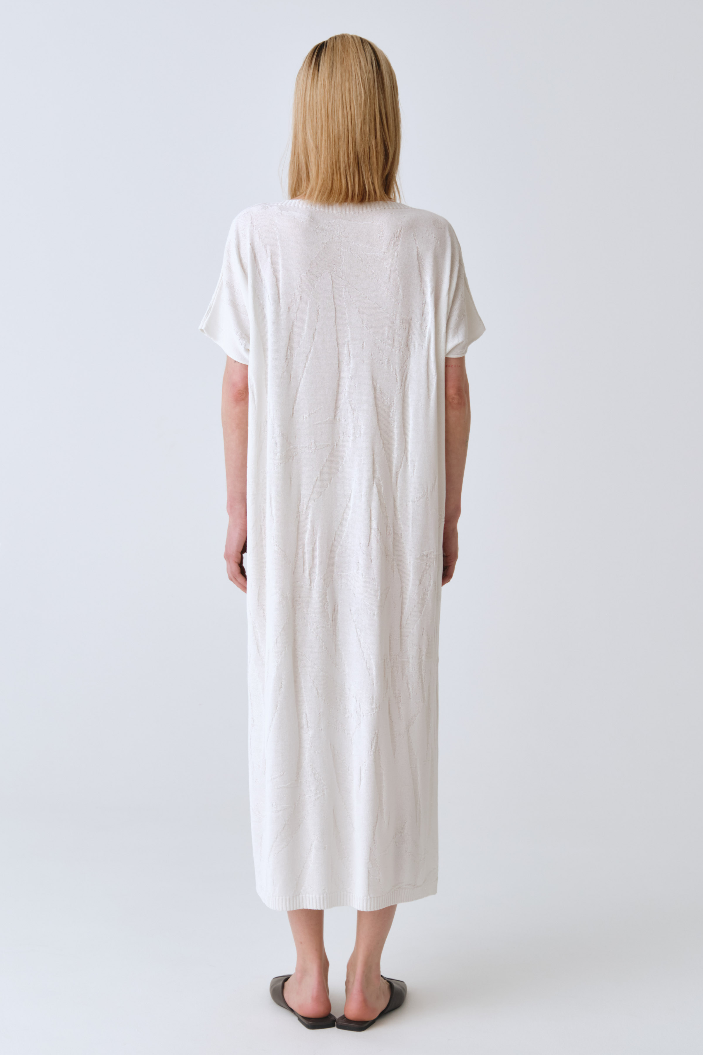 Платье с коротким рукавом Креш