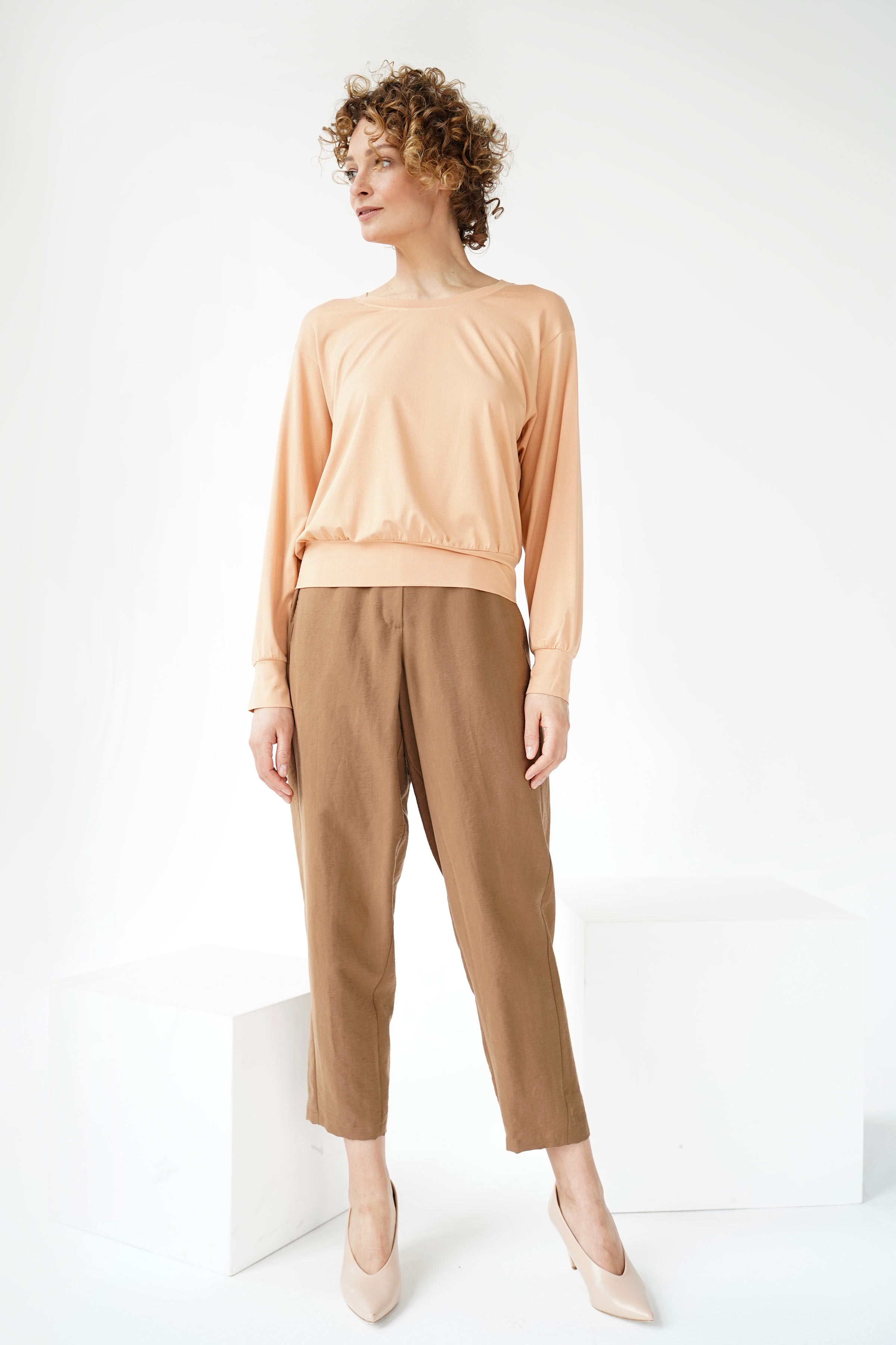 База с подвязами, длинный рукав  от Lesel (Лесель)! Заказывайте по ✆ 8 (800) 777 02 37