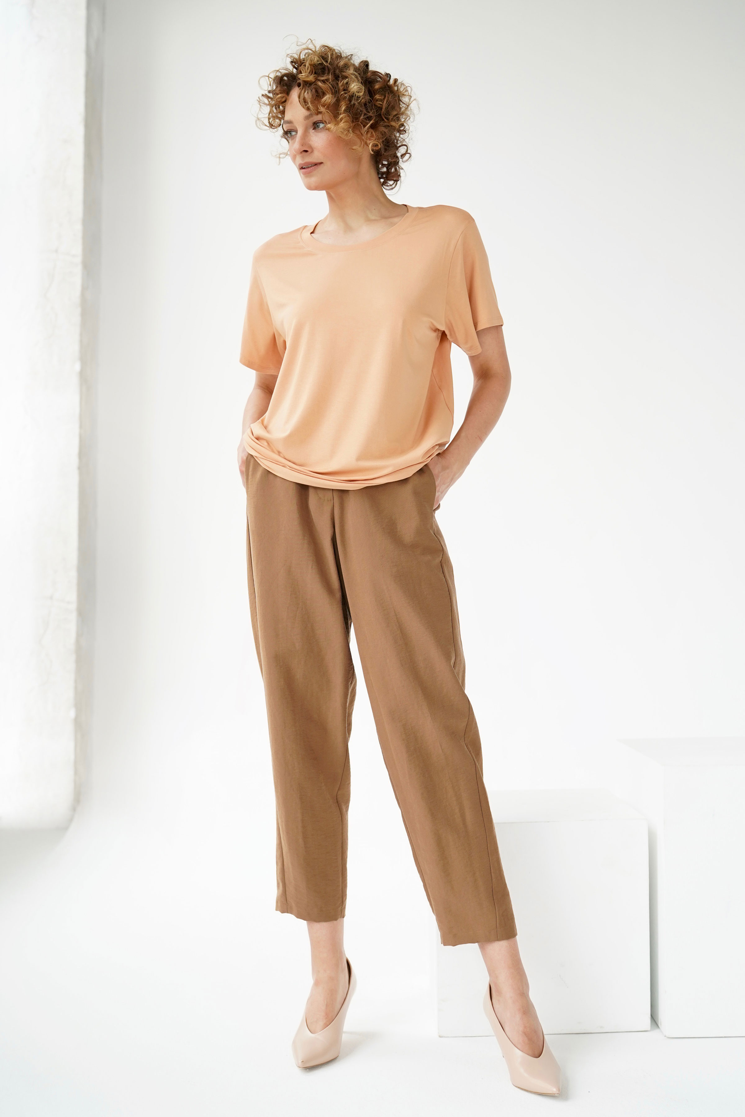 Блуза Футболка База  от Lesel (Лесель)! Заказывайте по ✆ 8 (800) 777 02 37