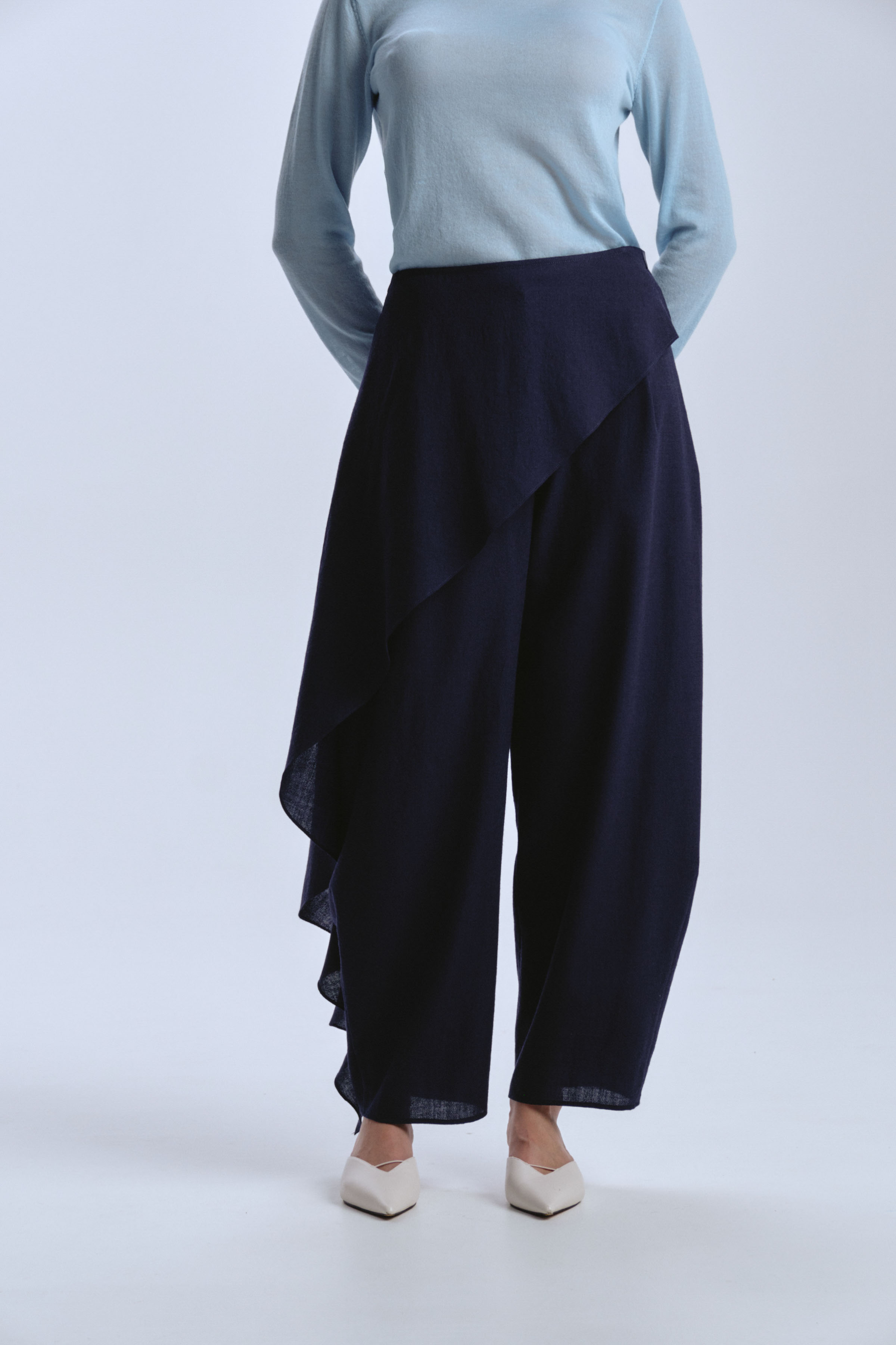 Брюки с воланом, тонкая шерсть  от Lesel (Лесель)! Заказывайте по ✆ 8 (800) 777 02 37