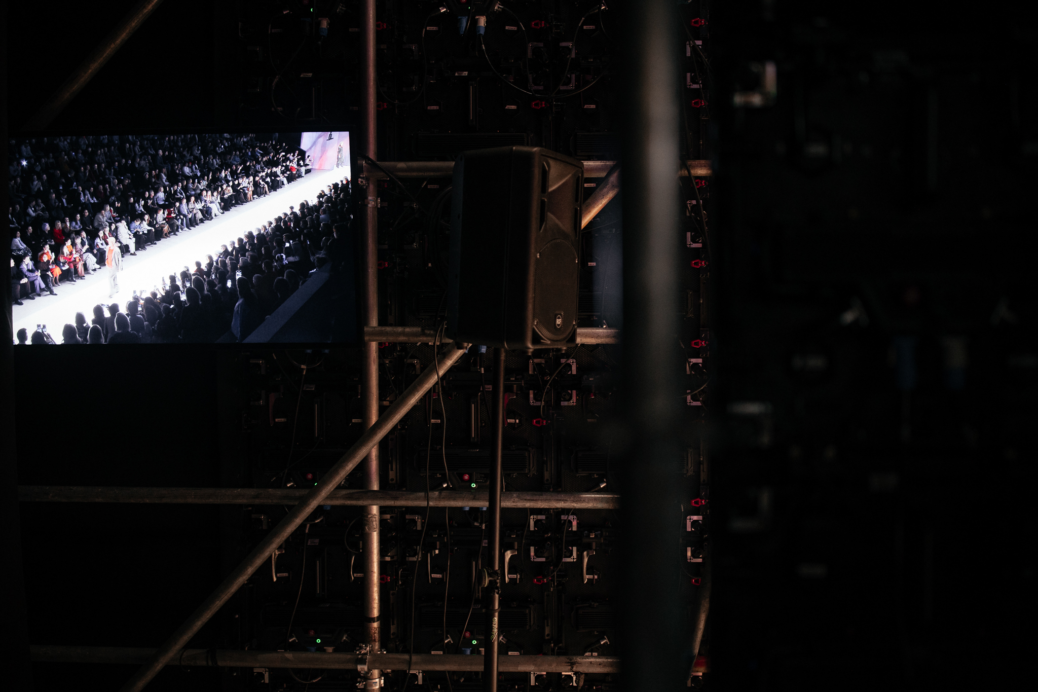 Backstage Показ коллекции F/W2024-2025