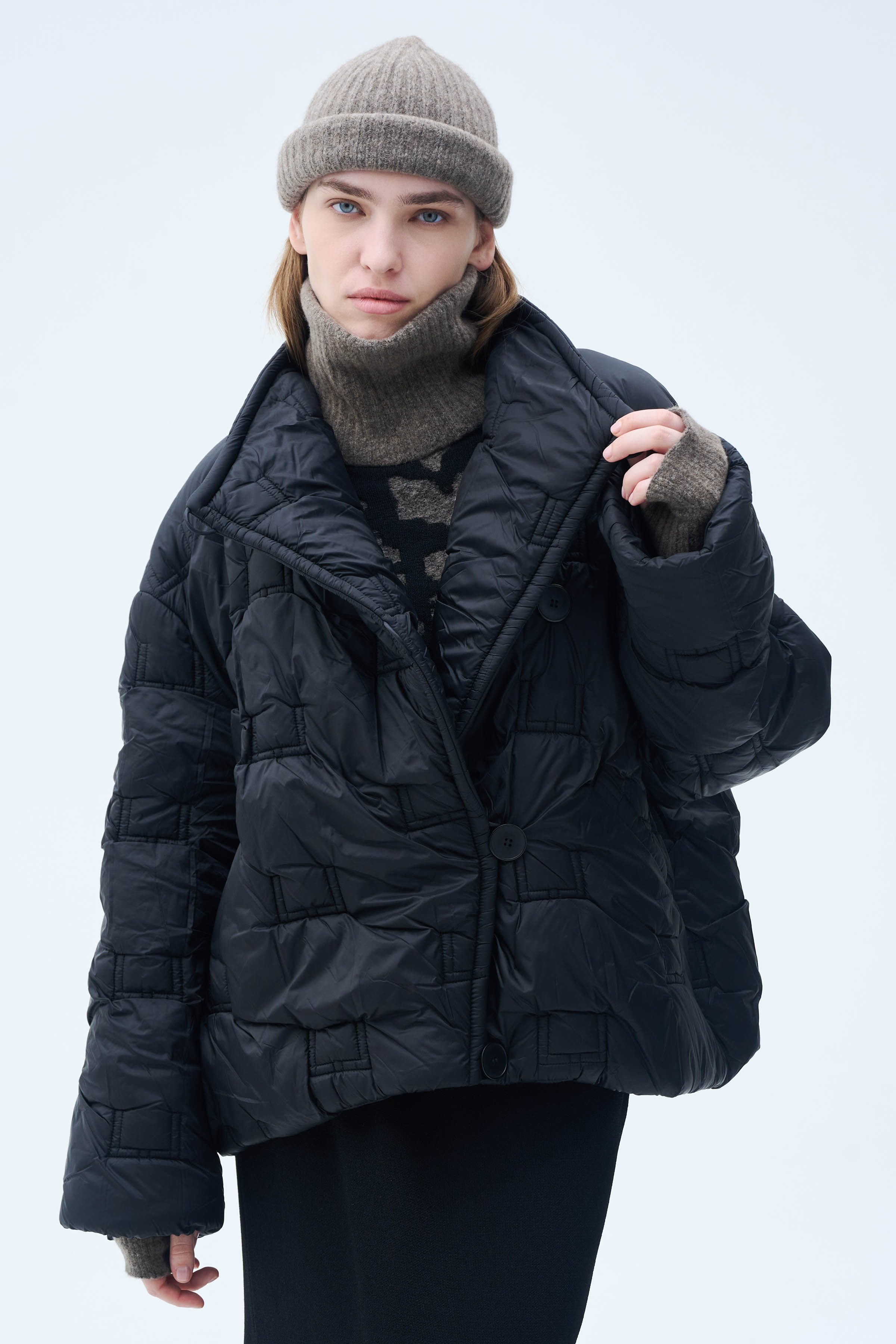 Куртка стежка лого, средняя 00 Черный (noir), 74 Тень (ombre) от Lesel (Лесель)! Заказывайте по ✆ 8 (800) 777 02 37