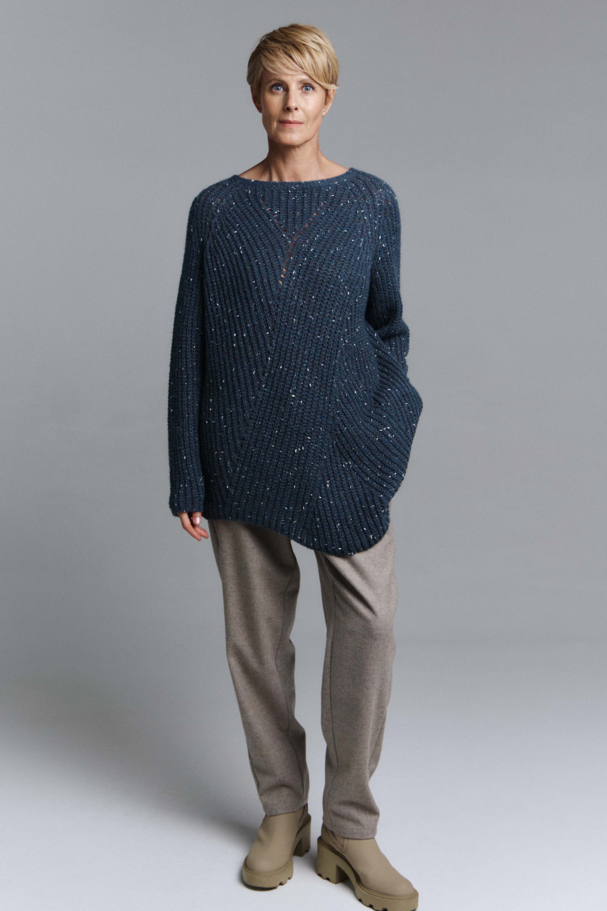 Брюки Бананы, твил, шерсть  от Lesel (Лесель)! Заказывайте по ✆ 8 (800) 777 02 37