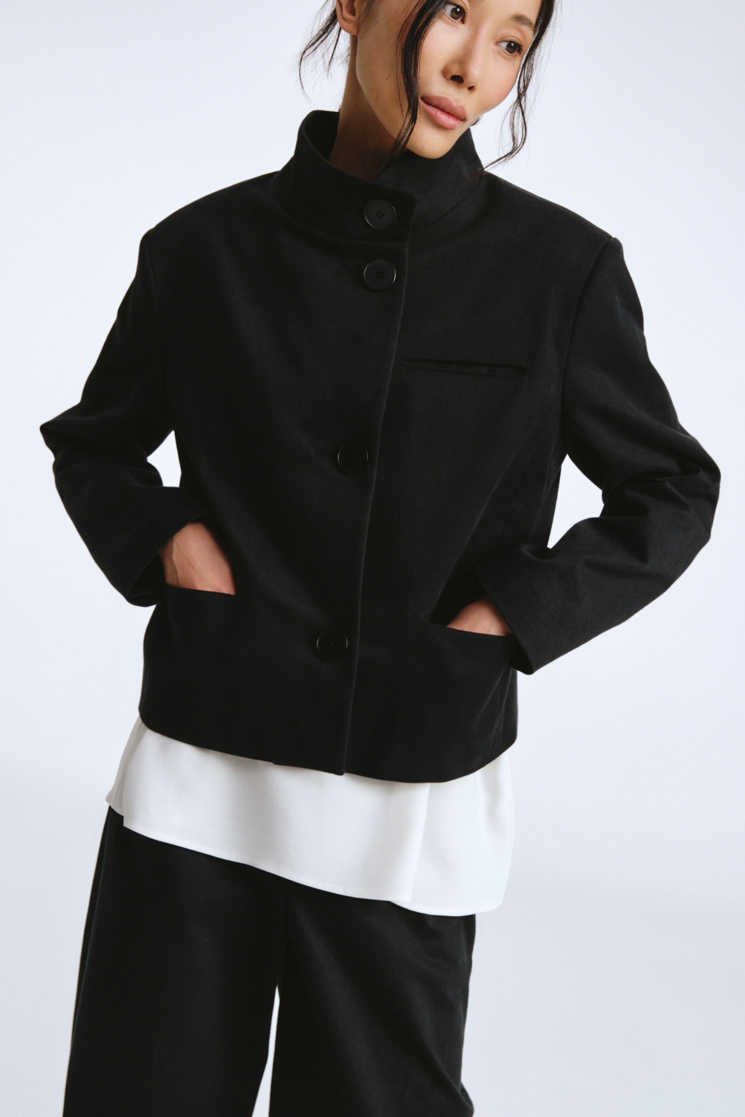 Жакет прямой со стойкой, короткий 00 Черный (noir) от Lesel (Лесель)! Заказывайте по ✆ 8 (800) 777 02 37