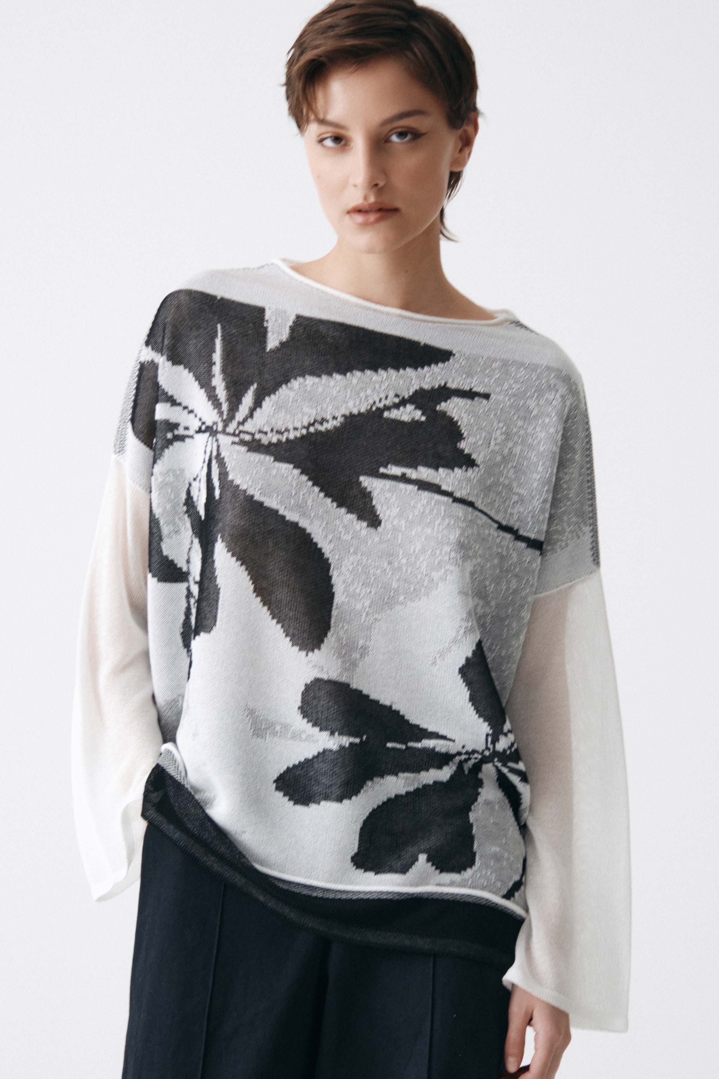 Джемпер с длинным рукавом Трехцветный  от Lesel (Лесель)! Заказывайте по ✆ 8 (800) 777 02 37