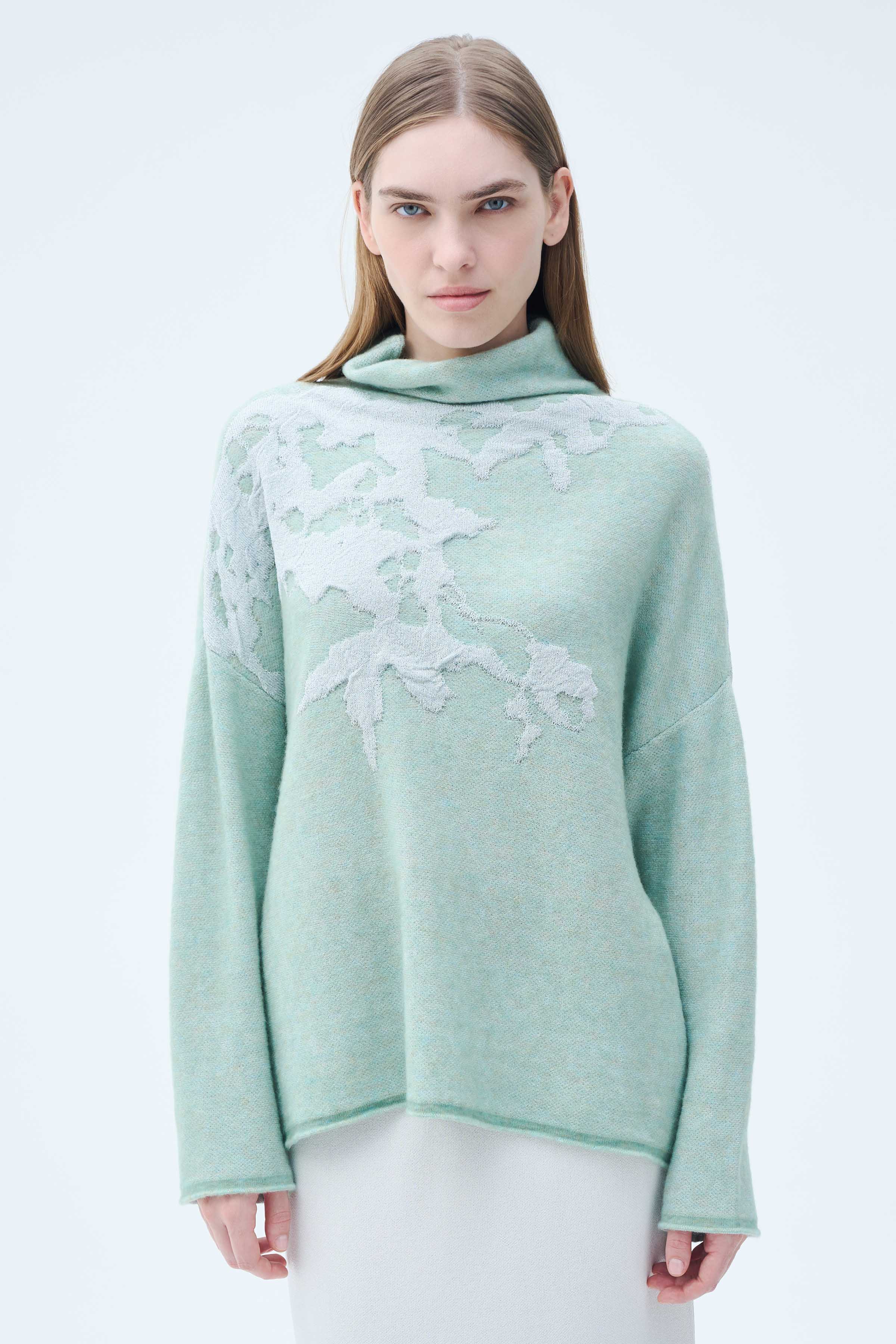 Джемпер Сквозь листву  от Lesel (Лесель)! Заказывайте по ✆ 8 (800) 777 02 37