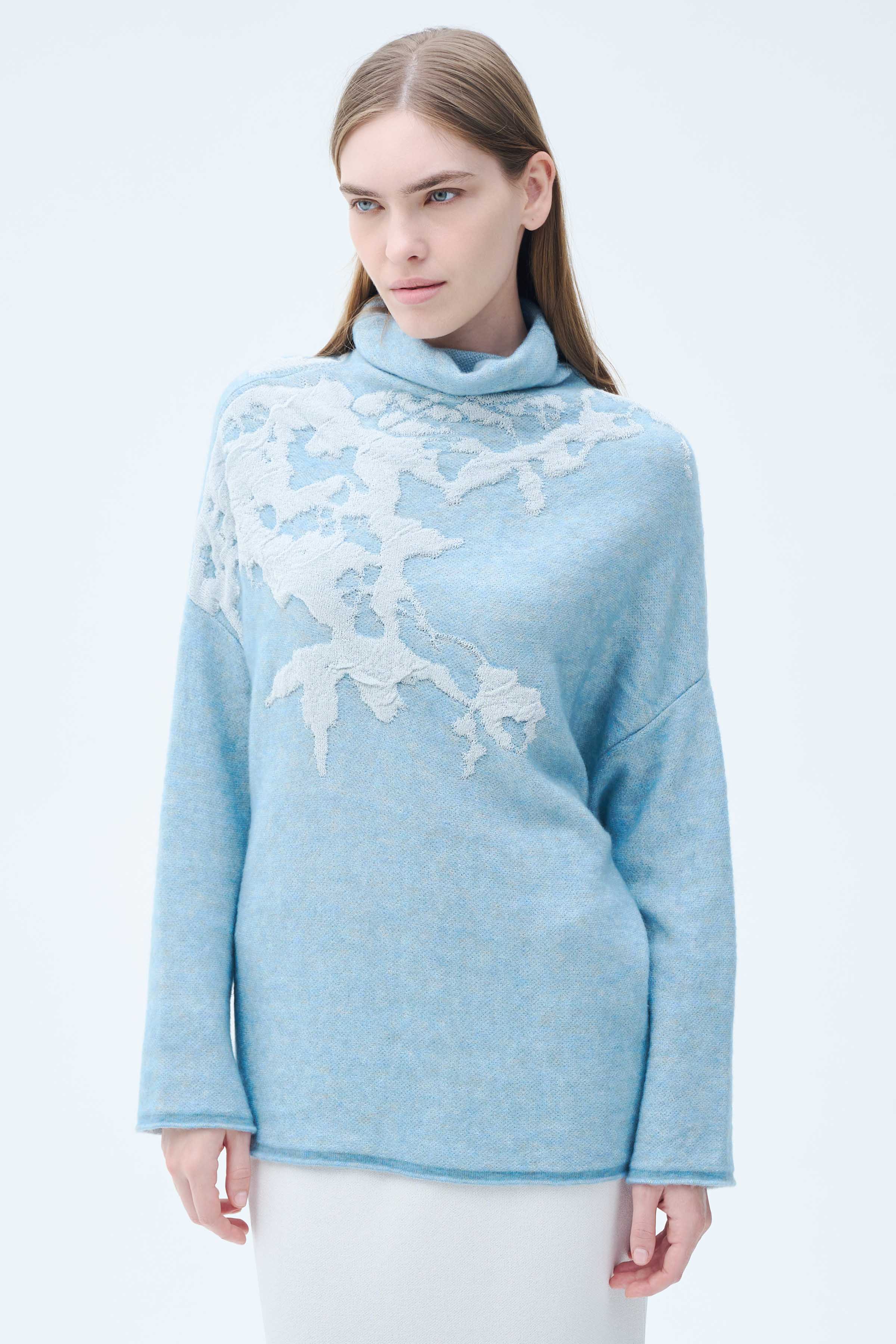 Джемпер Сквозь листву  от Lesel (Лесель)! Заказывайте по ✆ 8 (800) 777 02 37