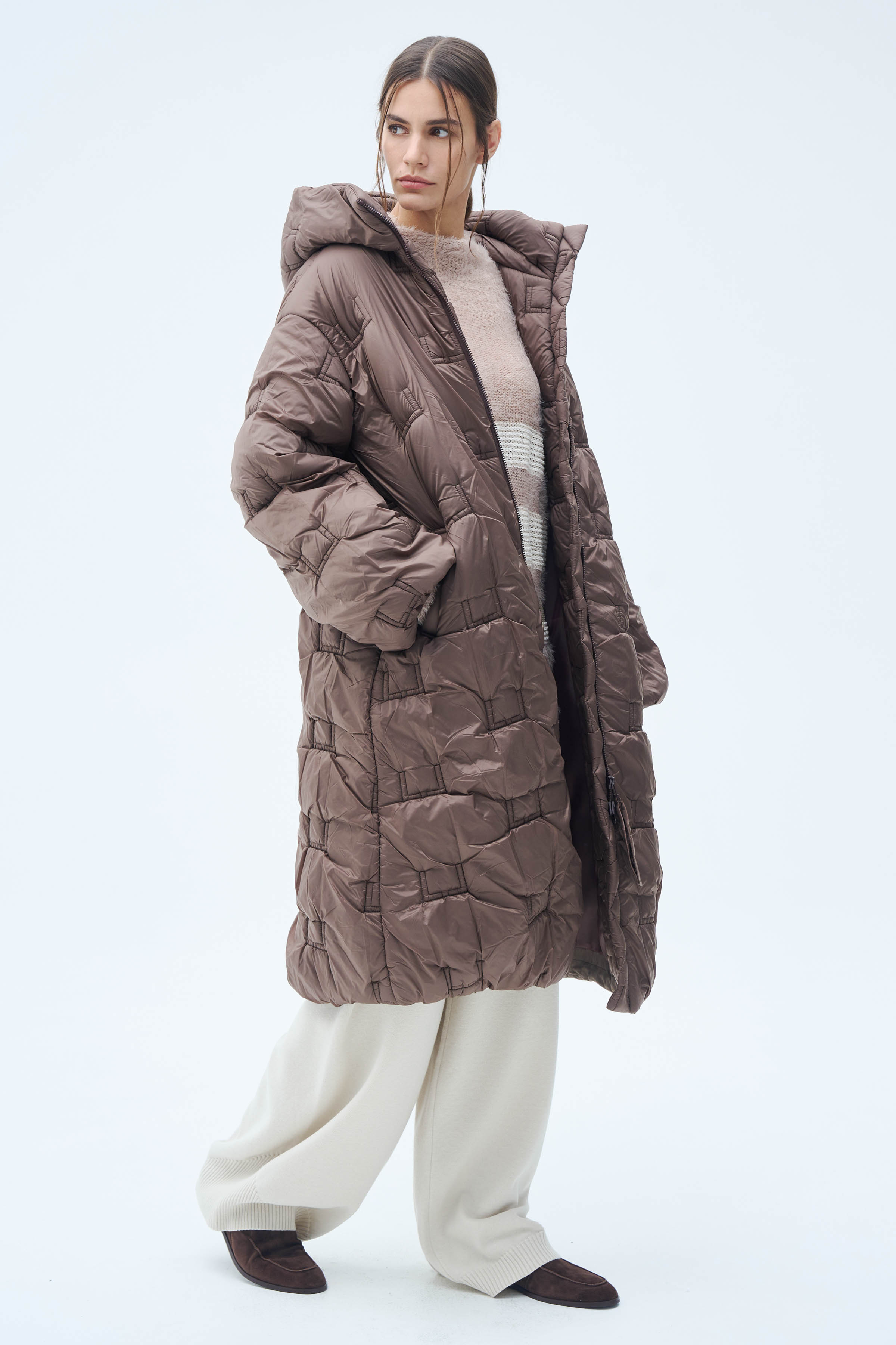 Пальто стежка лого, среднее 74 Тень (ombre) от Lesel (Лесель)! Заказывайте по ✆ 8 (800) 777 02 37