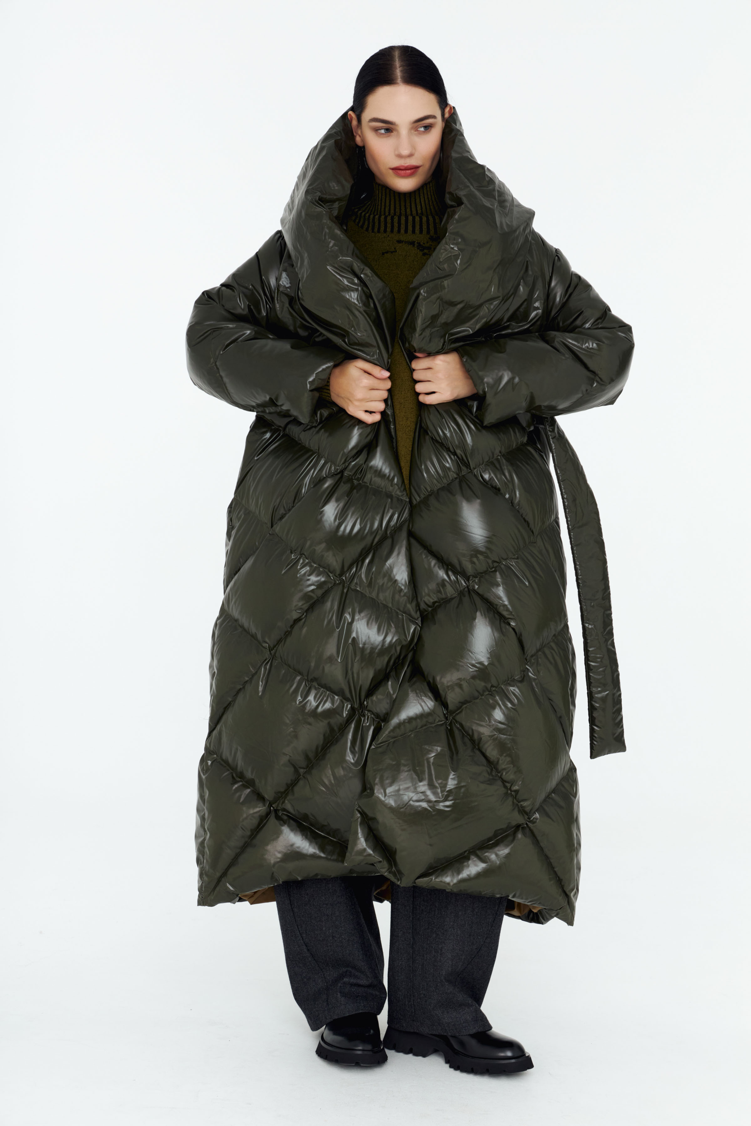 Пальто пуховое длинное с запахом 79 Гербарий (herbal), 00 Черный (noir) от Lesel (Лесель)! Заказывайте по ✆ 8 (800) 777 02 37