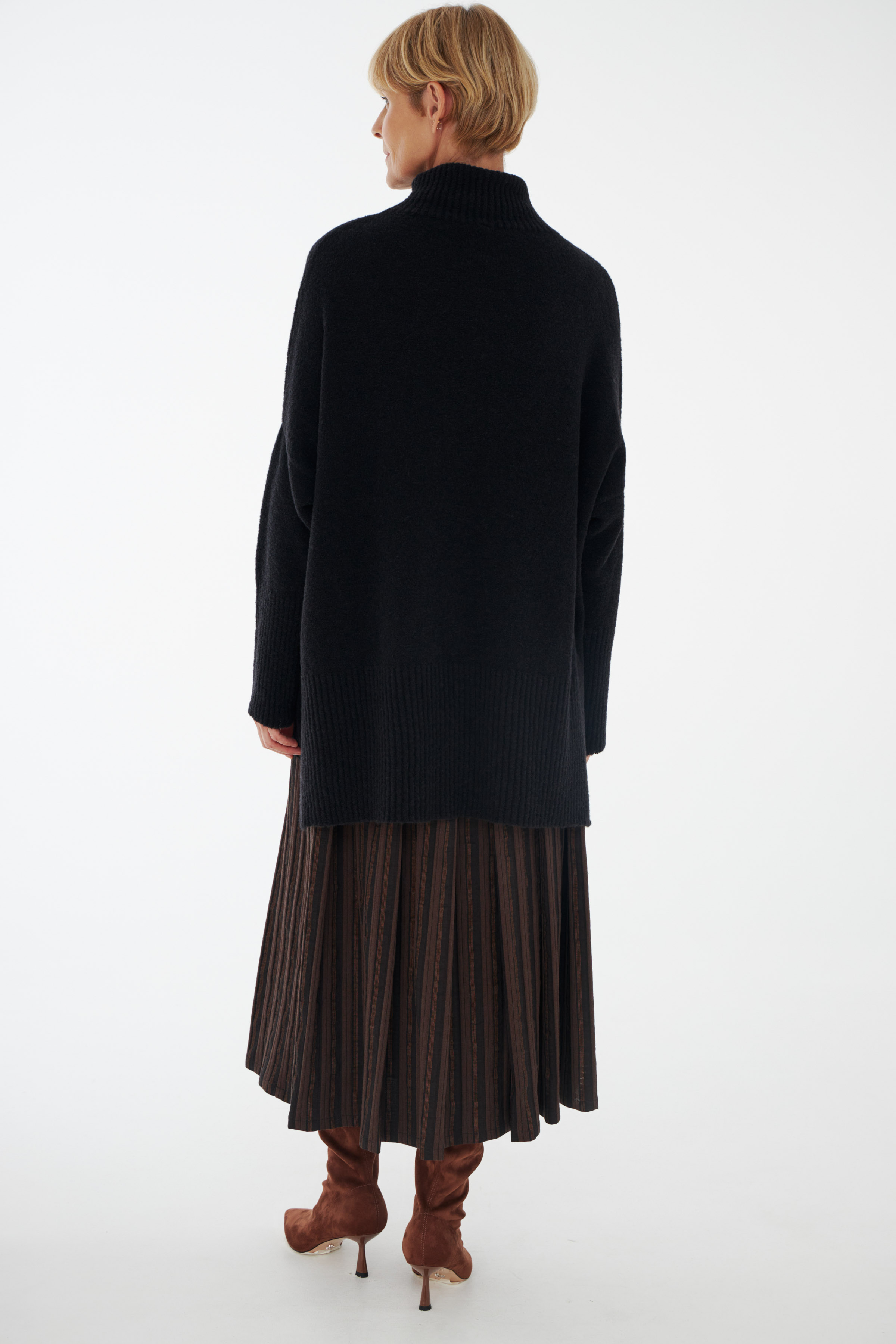 Джемпер Косы  от Lesel (Лесель)! Заказывайте по ✆ 8 (800) 777 02 37